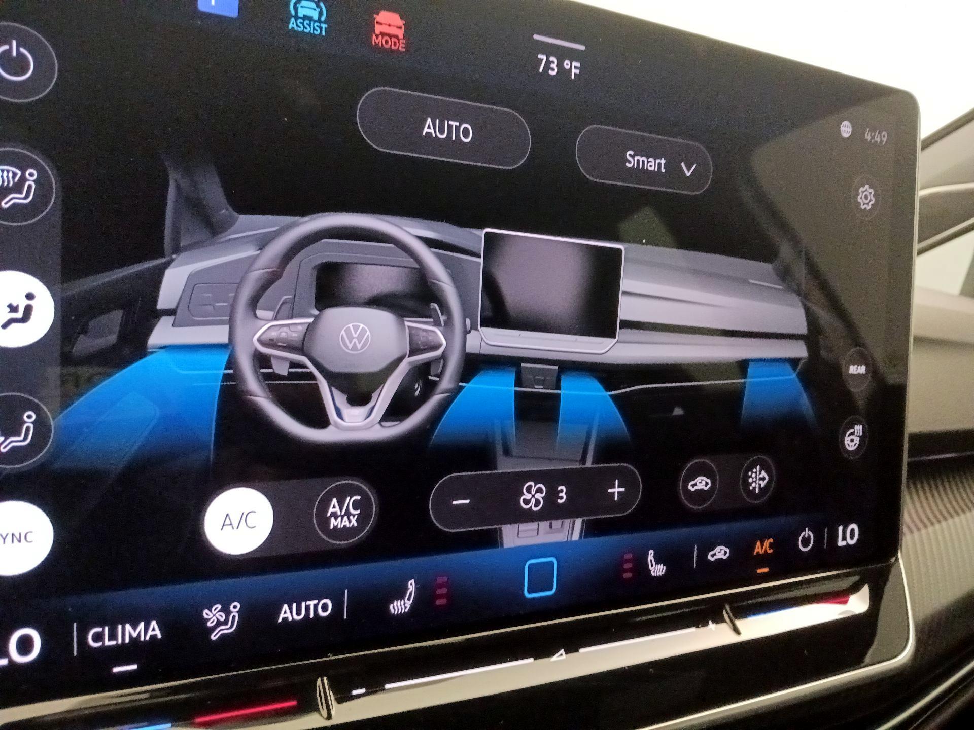 Thumbnail: 2025 Volkswagen Golf - 17