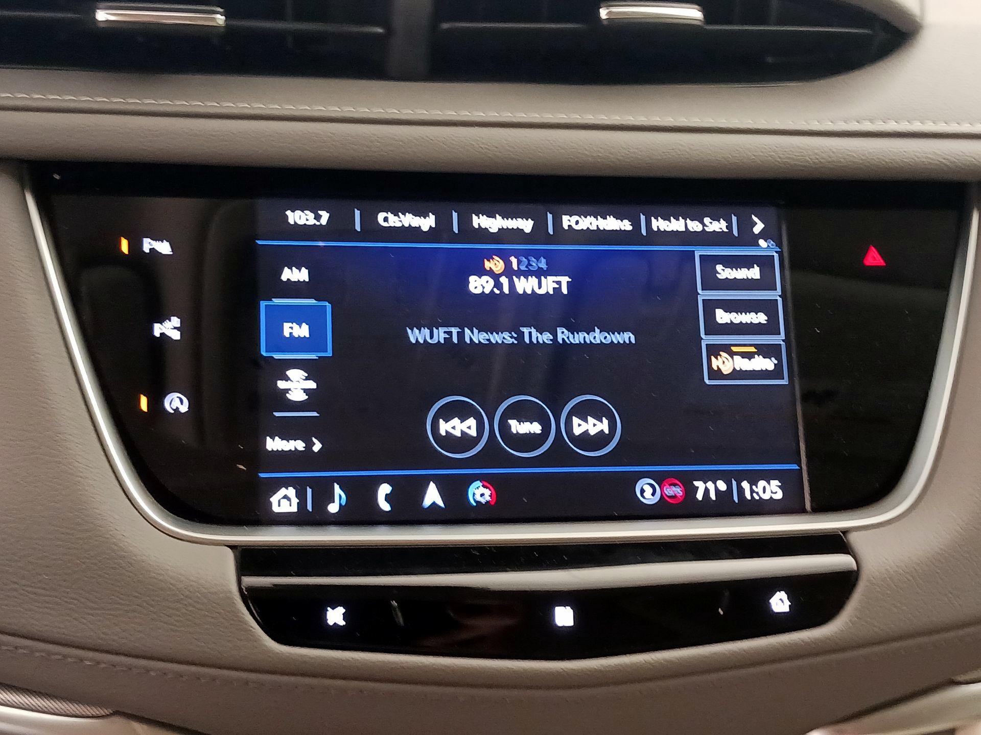Thumbnail: 2021 Cadillac XT5 - 16