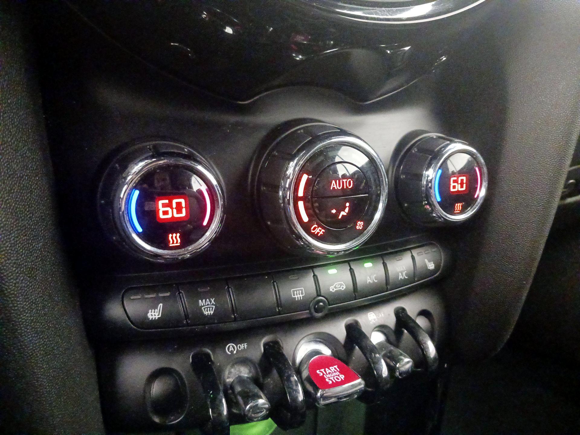 Thumbnail: 2021 MINI Cooper - 16