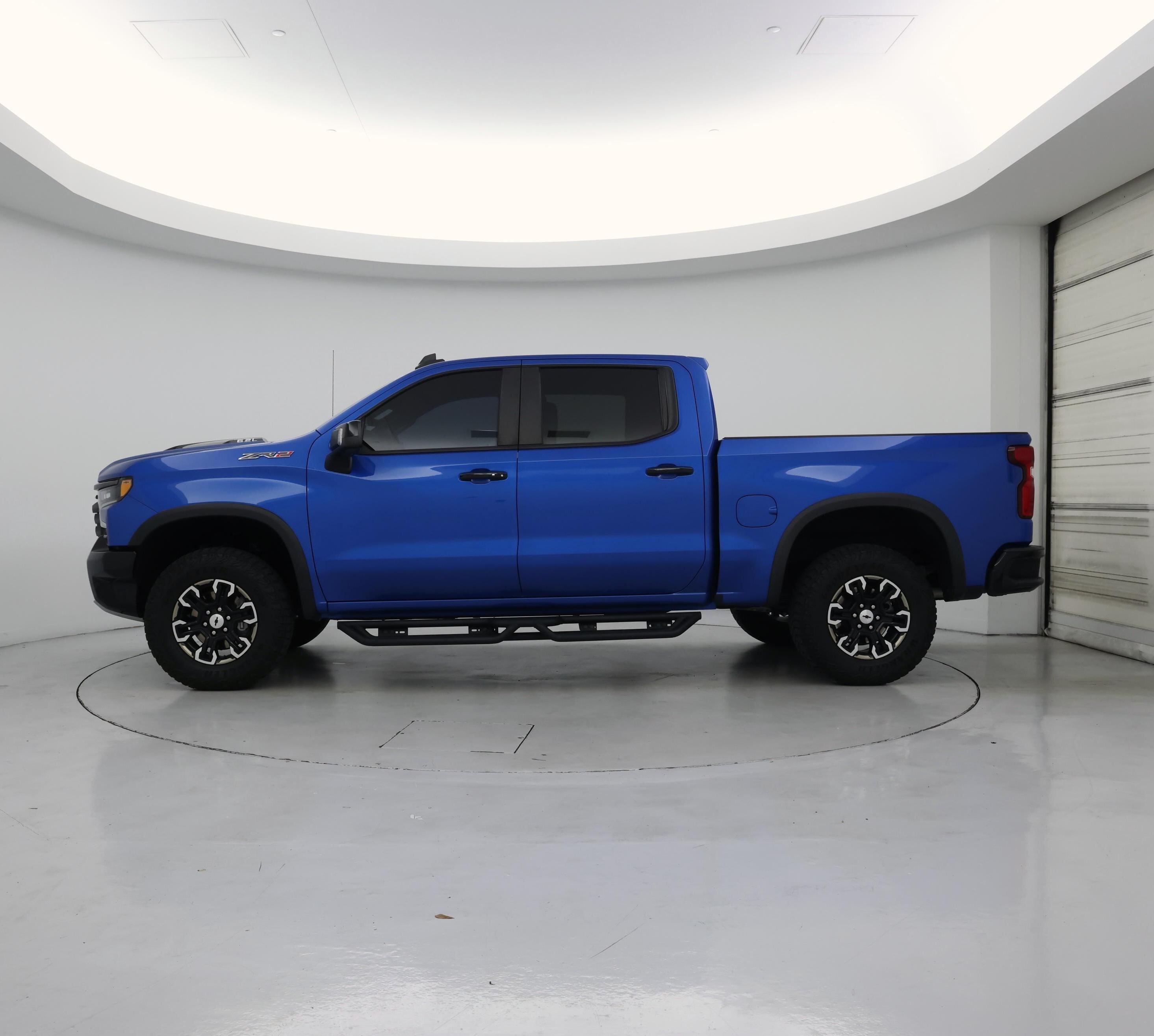 Thumbnail: 2023 Chevrolet Silverado 1500 - 3