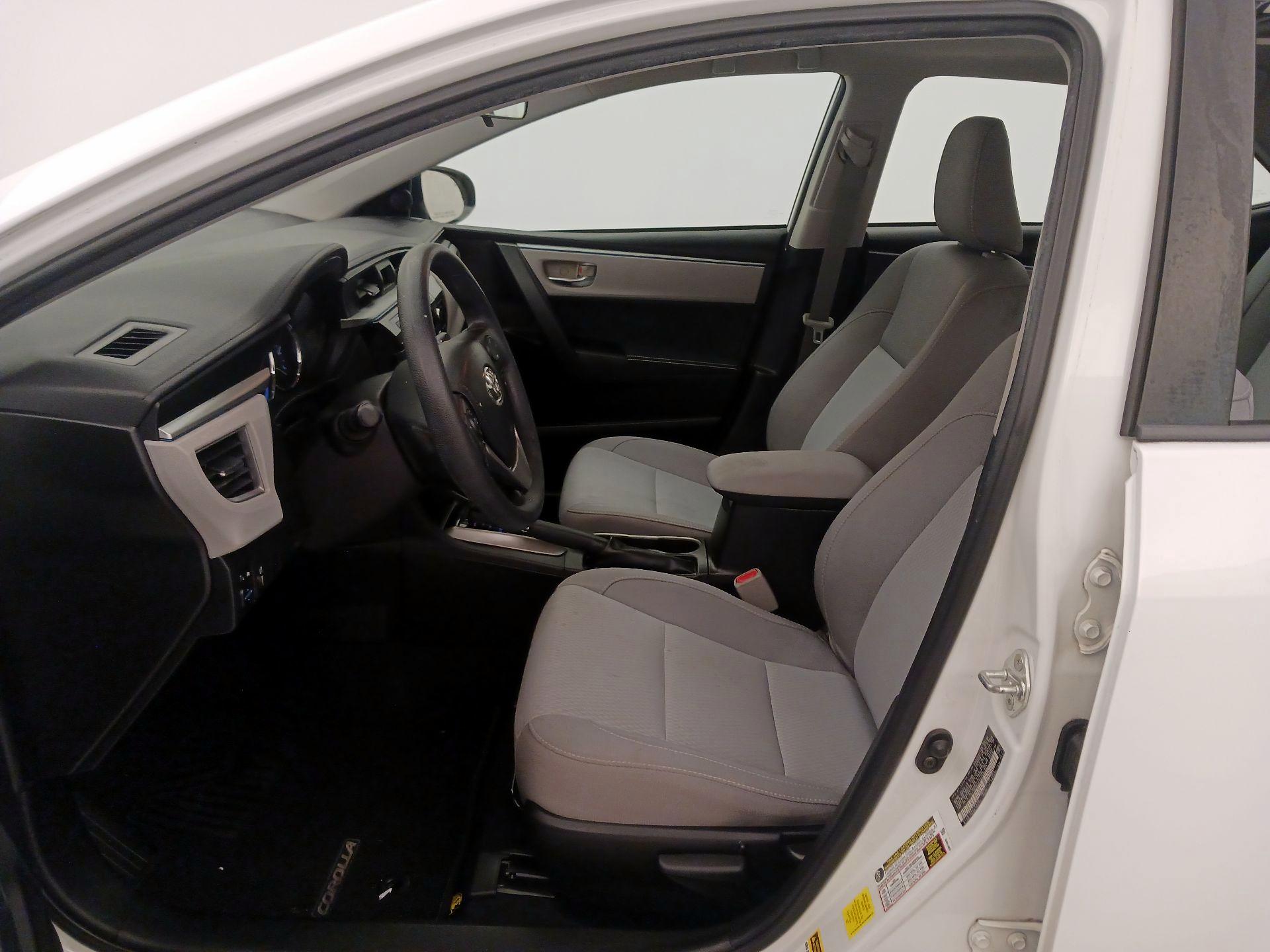 Thumbnail: 2016 Toyota Corolla - 11