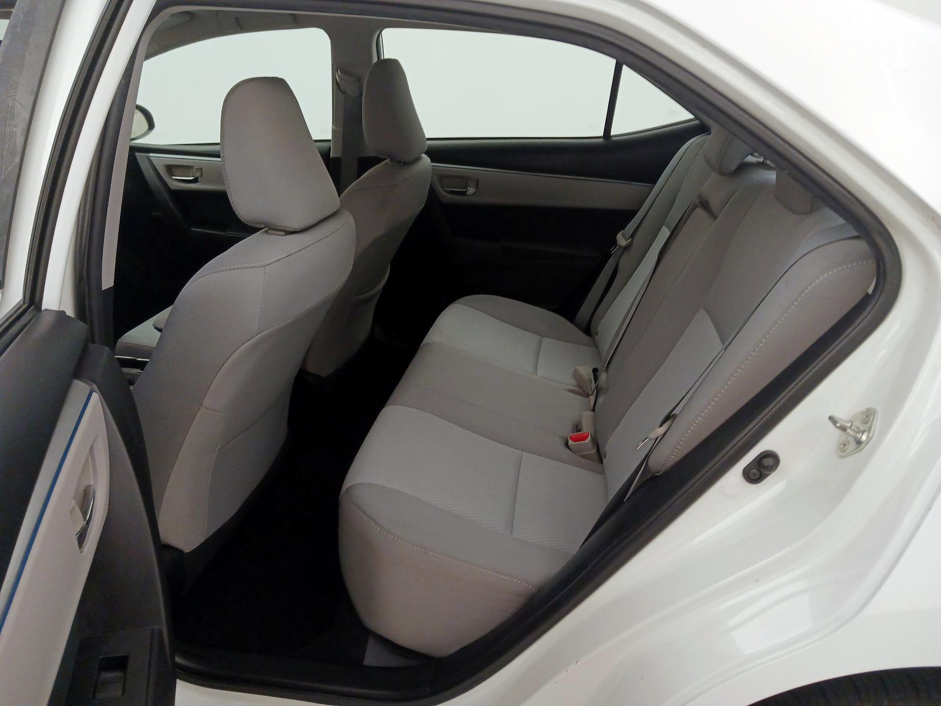 Thumbnail: 2016 Toyota Corolla - 19