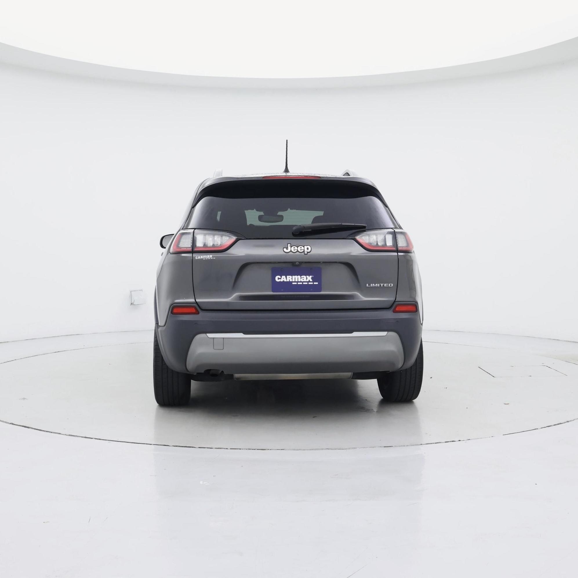 Thumbnail: 2019 Jeep Cherokee - 6