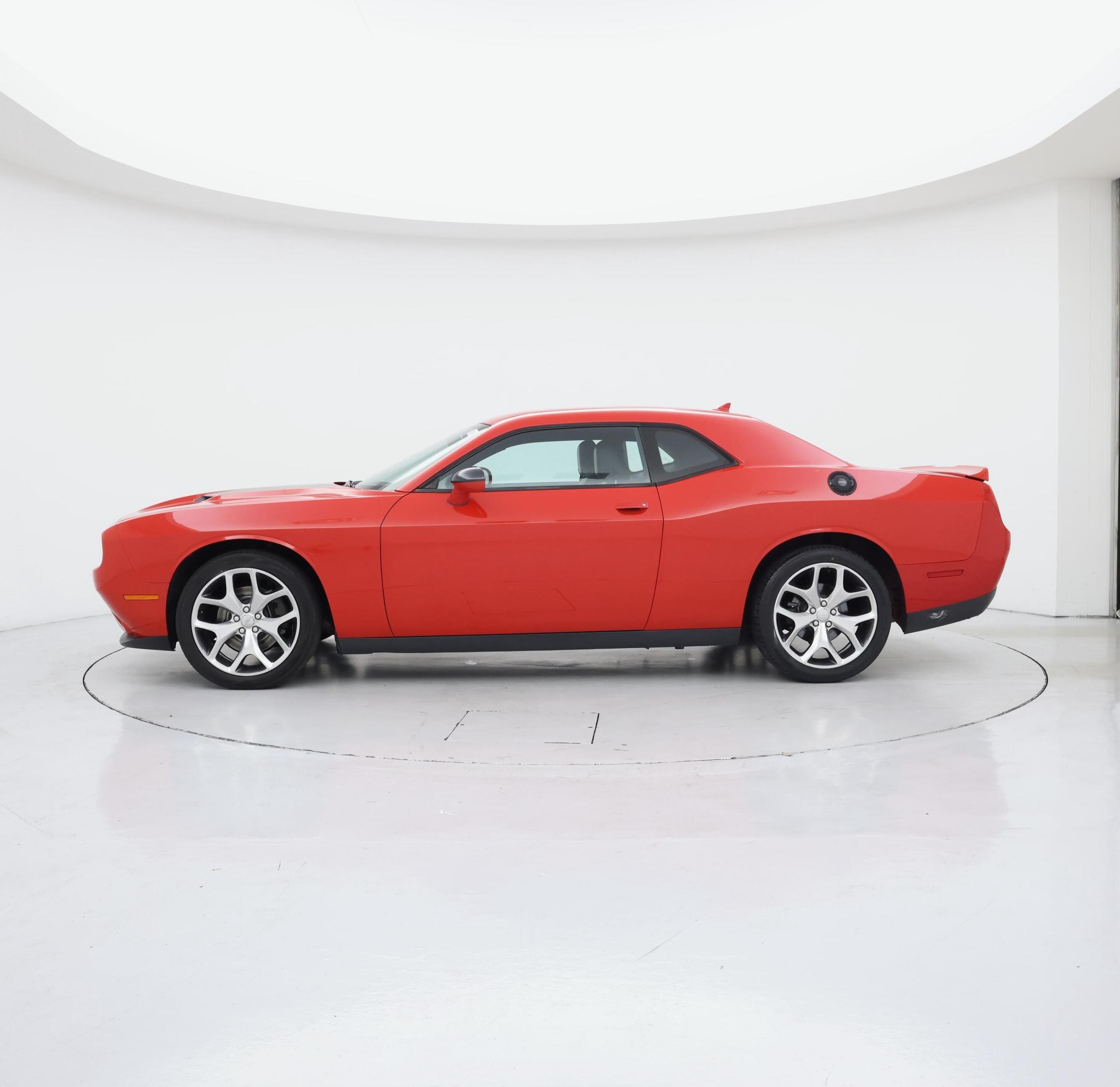 Thumbnail: 2015 Dodge Challenger - 3