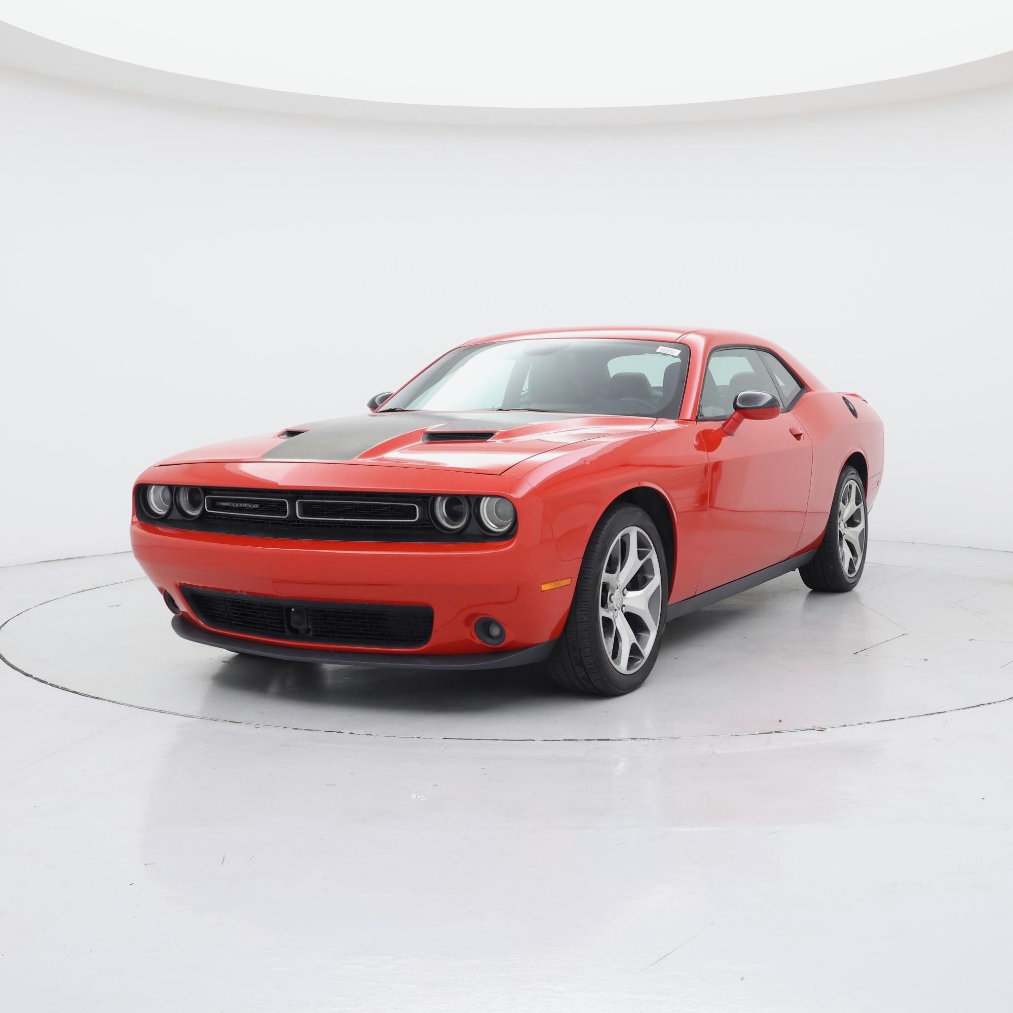 Thumbnail: 2015 Dodge Challenger - 4