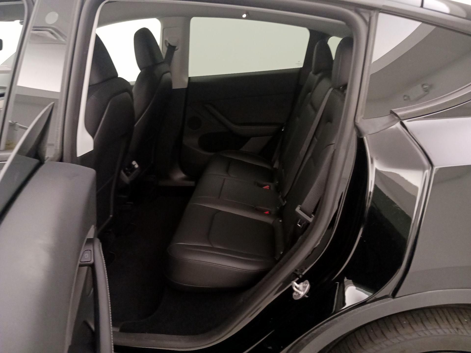 Thumbnail: 2023 Tesla Model Y - 20