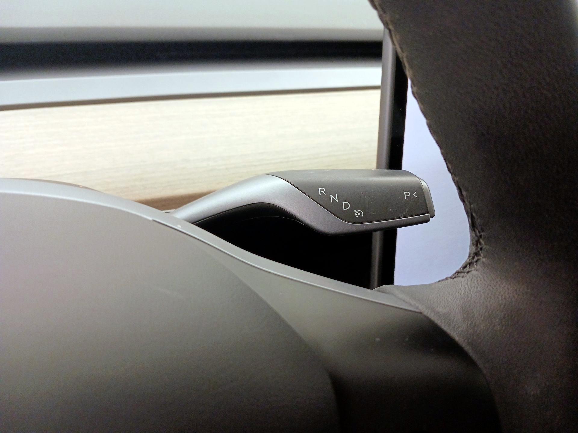 Thumbnail: 2023 Tesla Model 3 - 17