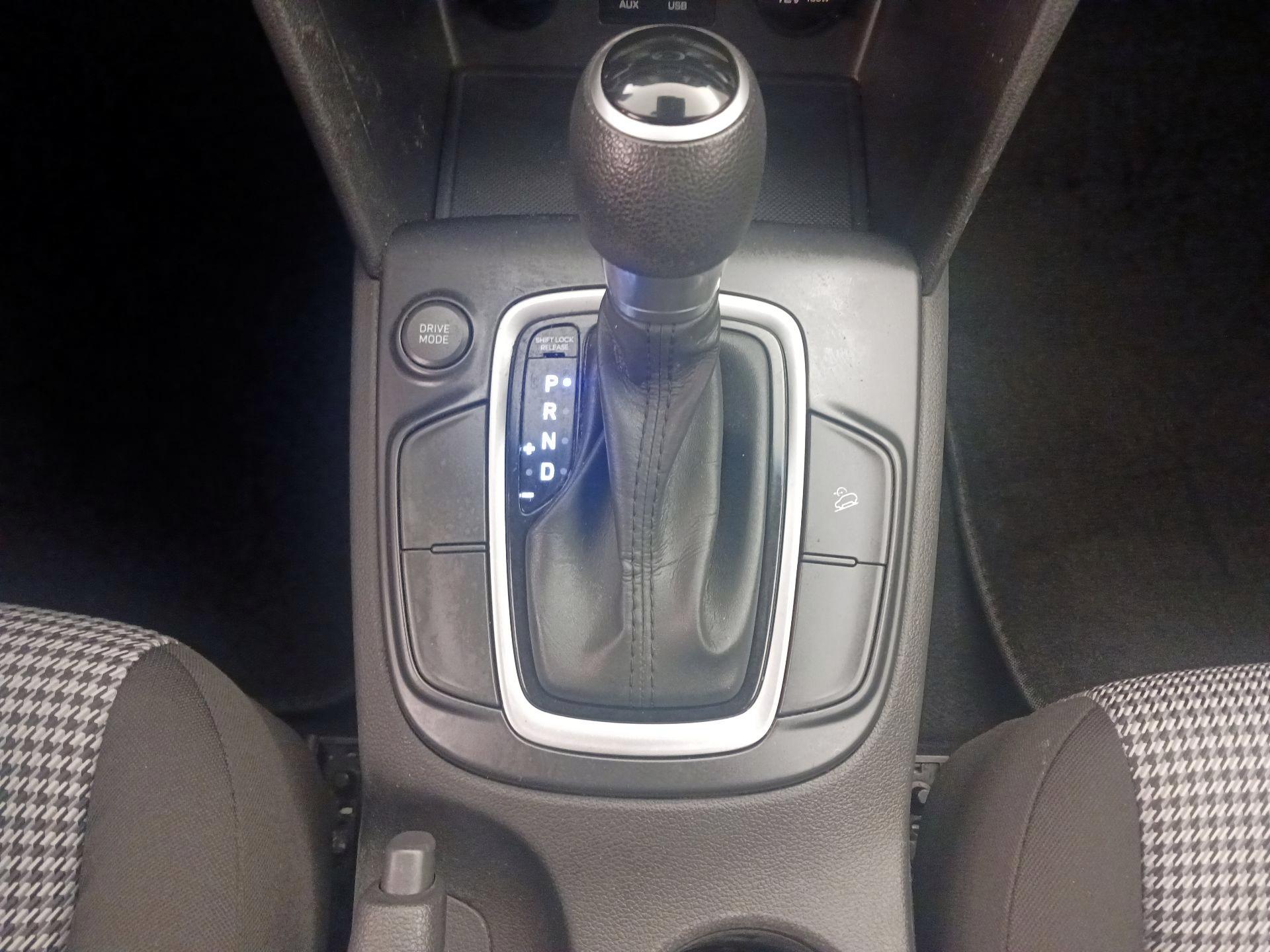 Thumbnail: 2021 Hyundai Kona - 17