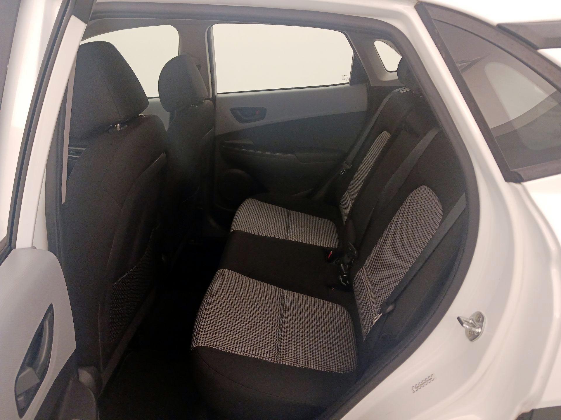 Thumbnail: 2021 Hyundai Kona - 19