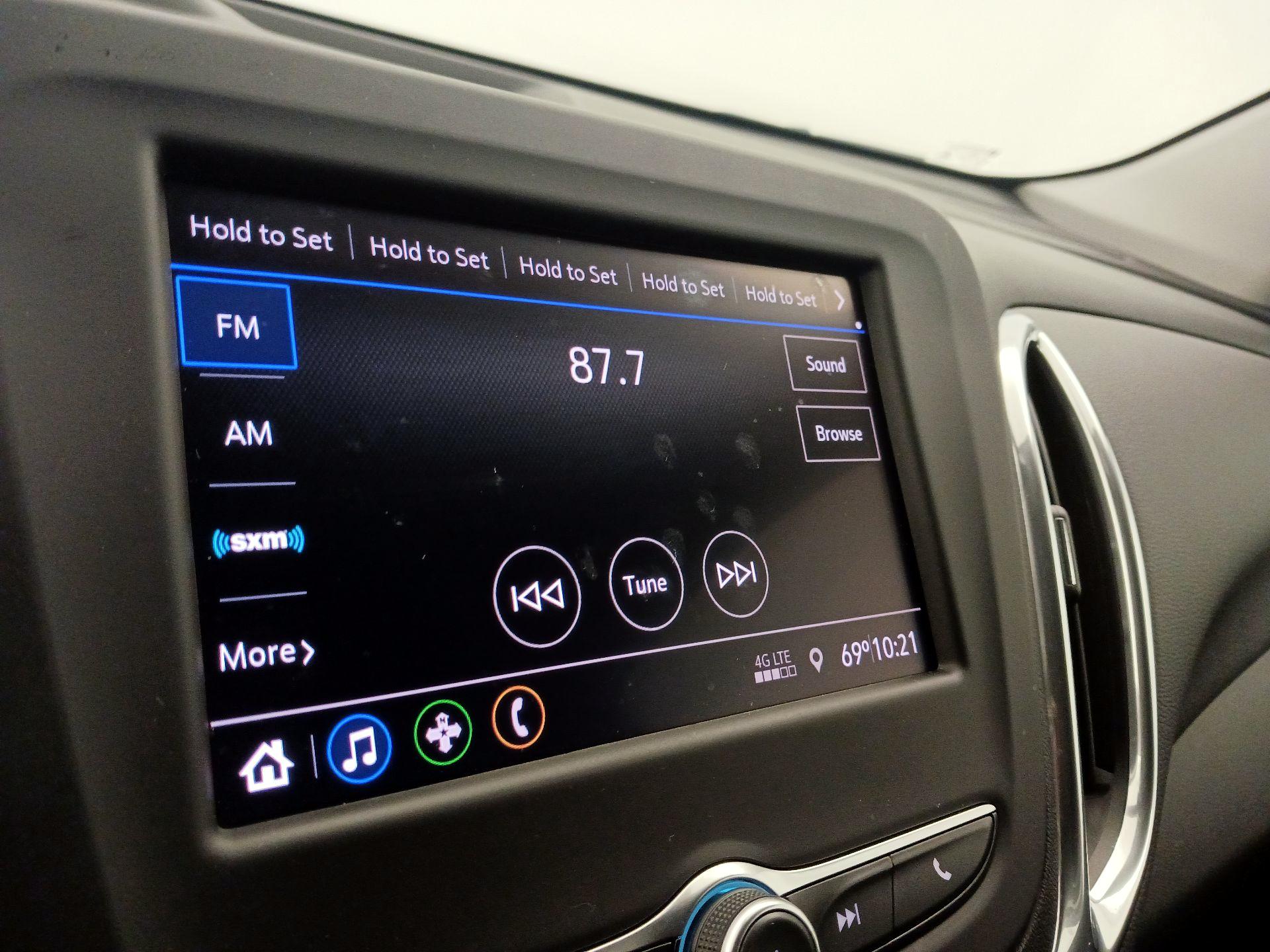Thumbnail: 2020 Chevrolet Equinox - 15