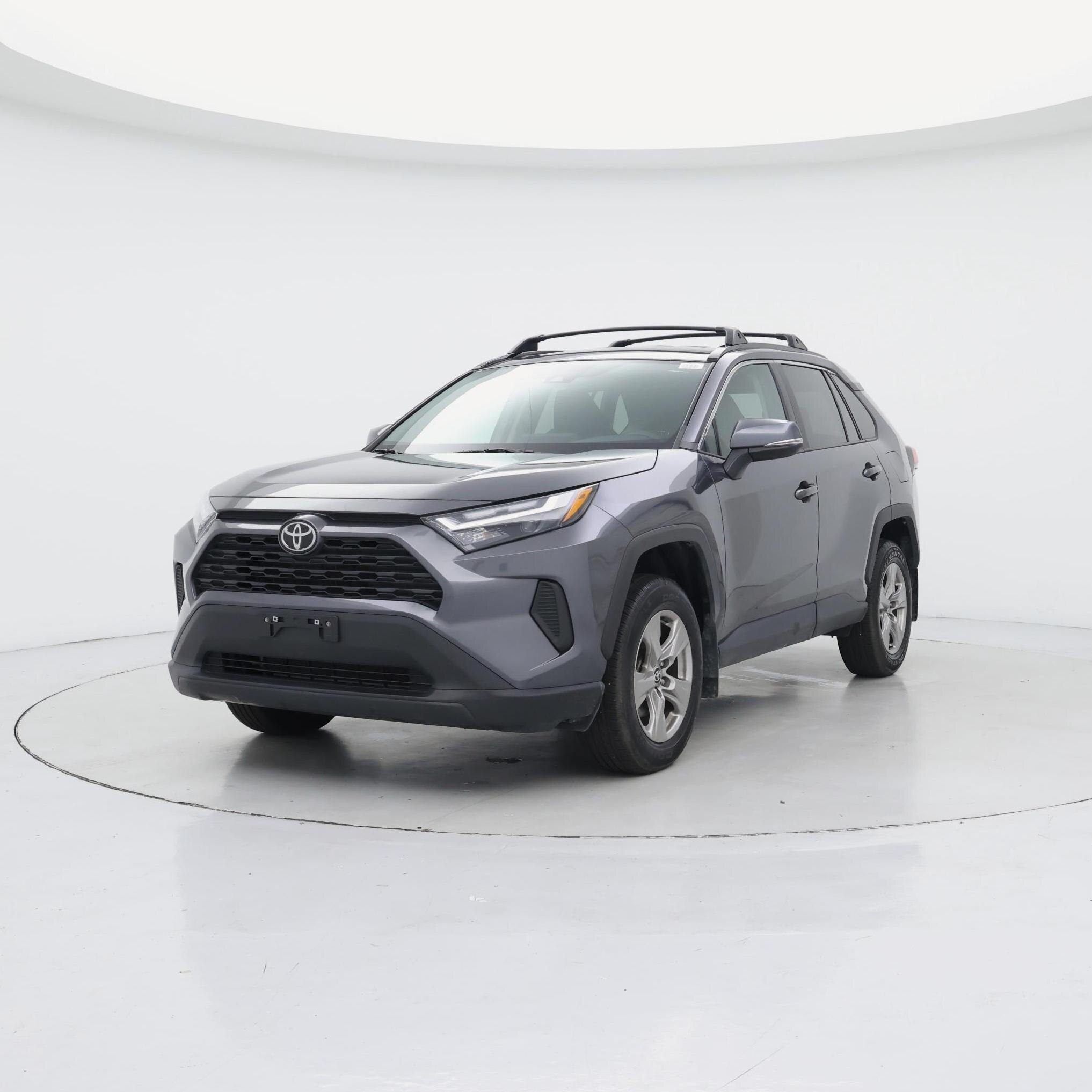Thumbnail: 2022 Toyota RAV4 - 4
