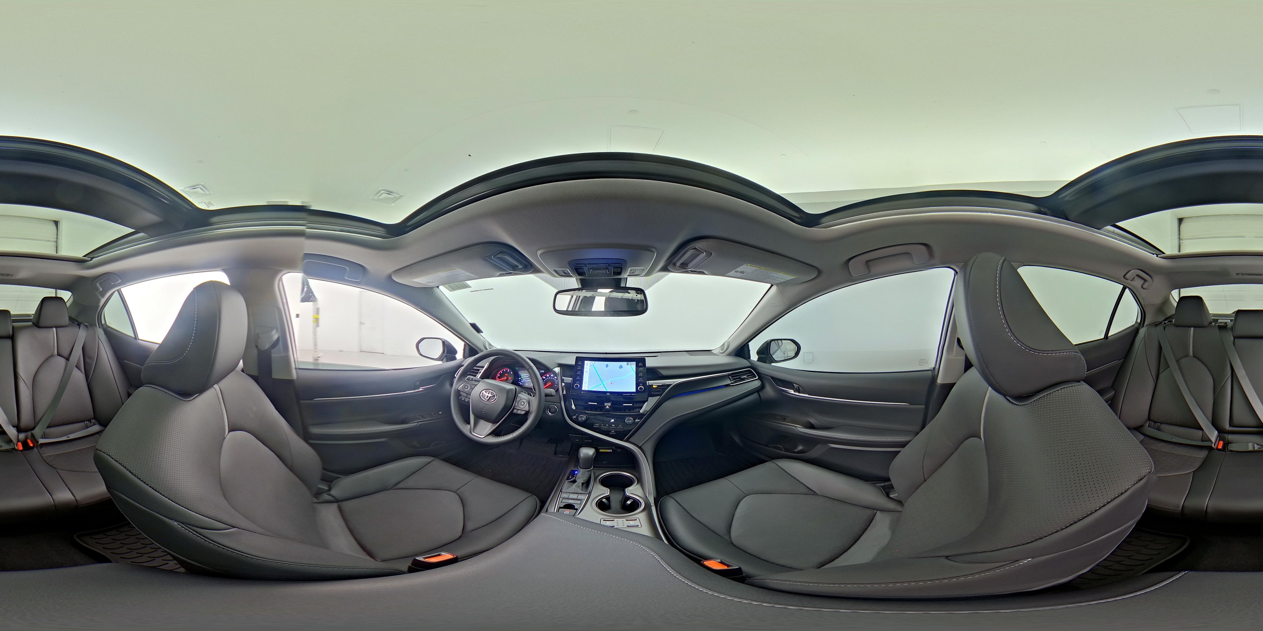 2024 Toyota Camry XSE - Photo 26