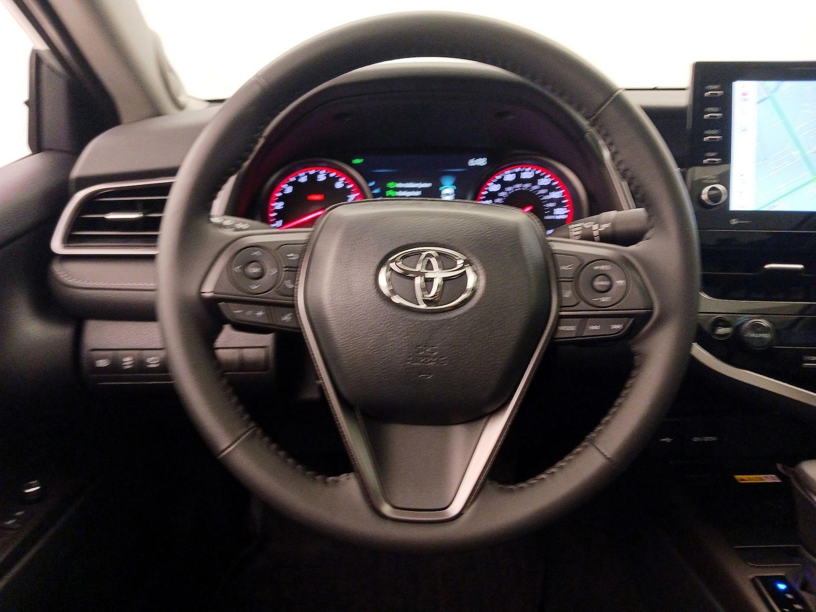 2024 Toyota Camry XSE - Photo 11