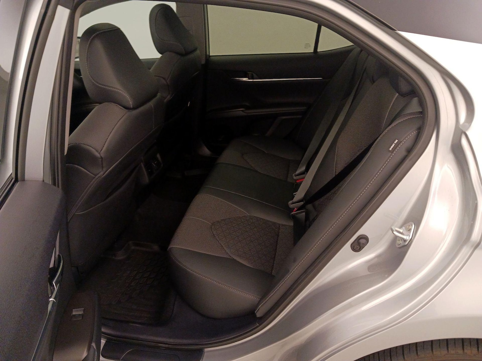 2024 Toyota Camry XSE - Photo 22