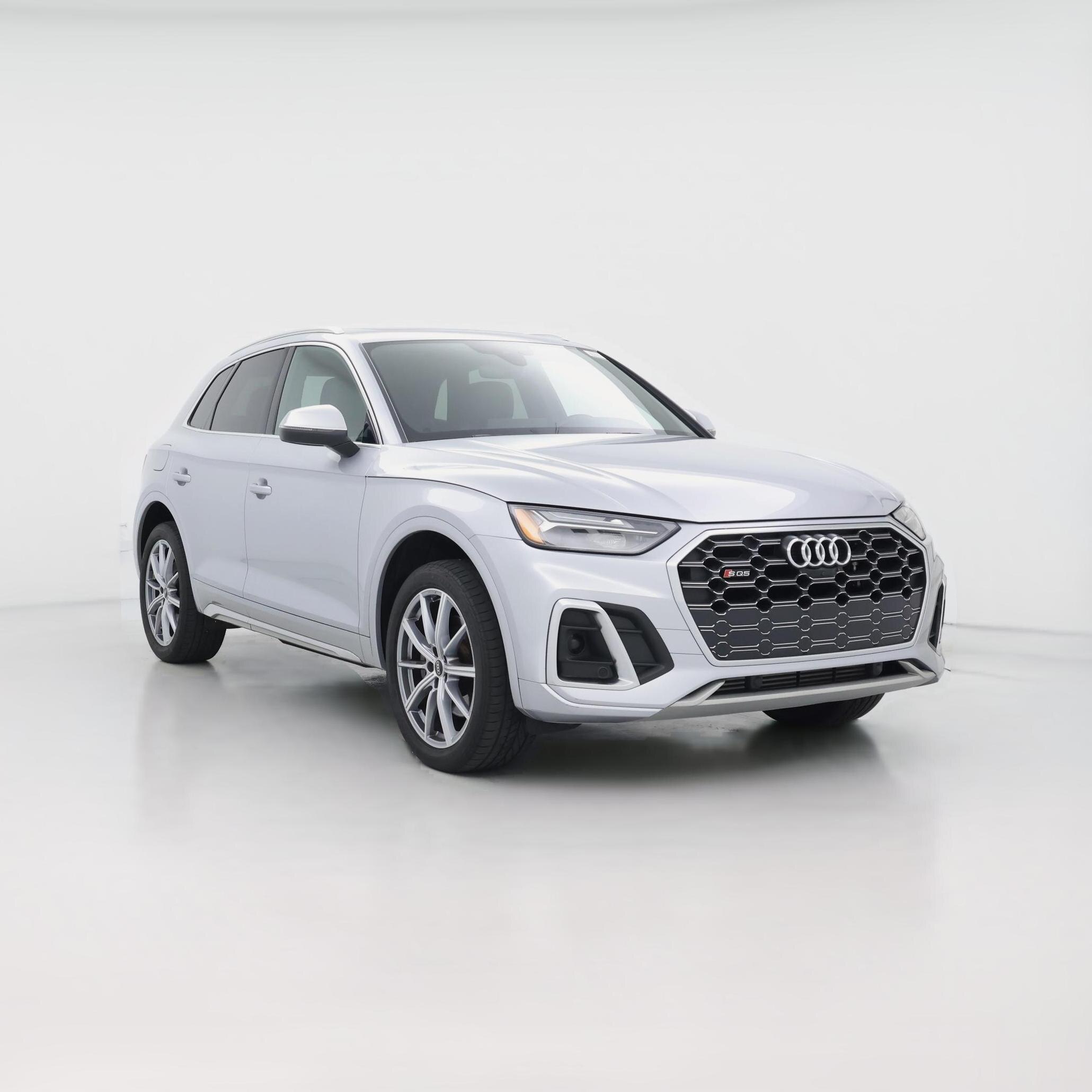 Thumbnail: 2021 Audi SQ5 - 1