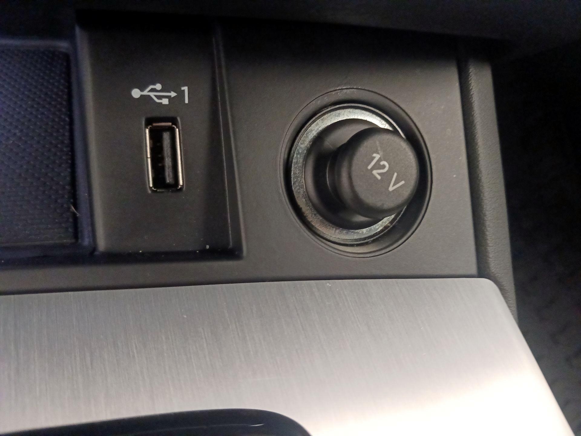 Thumbnail: 2021 Audi SQ5 - 19