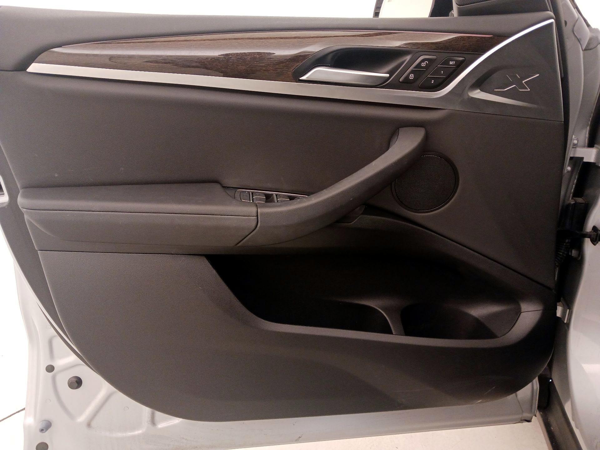 Thumbnail: 2021 BMW X3 - 12