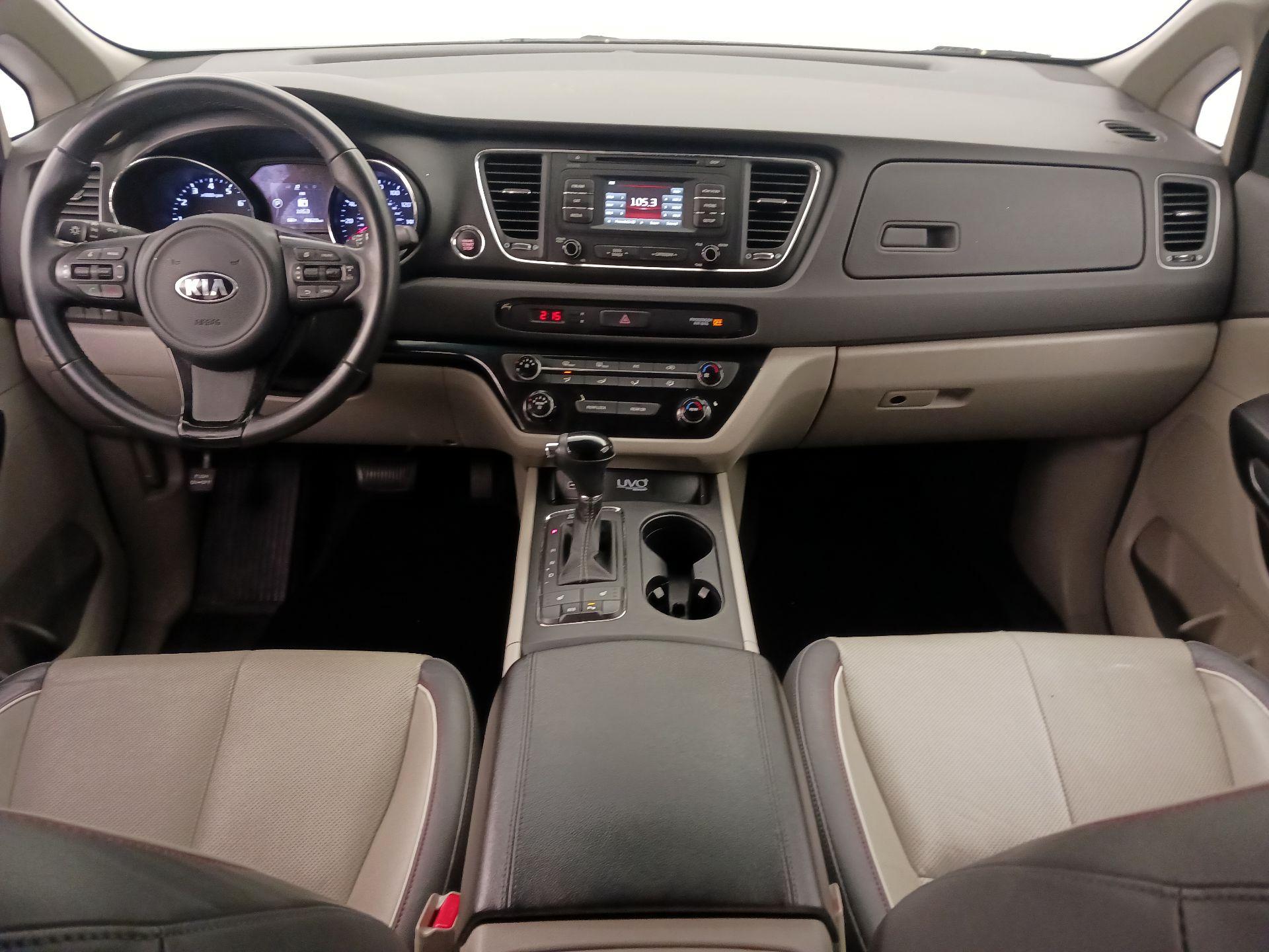 Thumbnail: 2017 Kia Sedona - 9