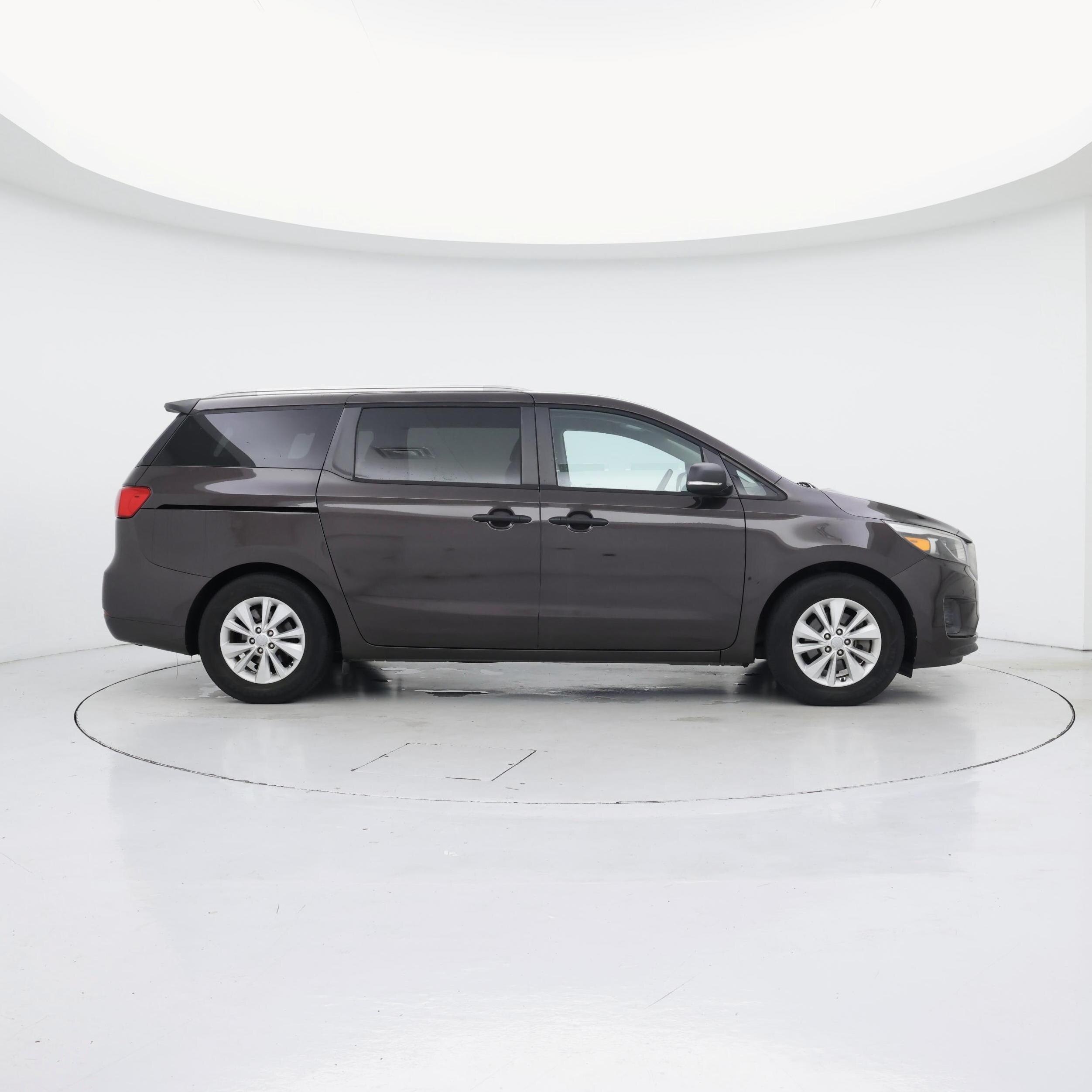 Thumbnail: 2017 Kia Sedona - 7