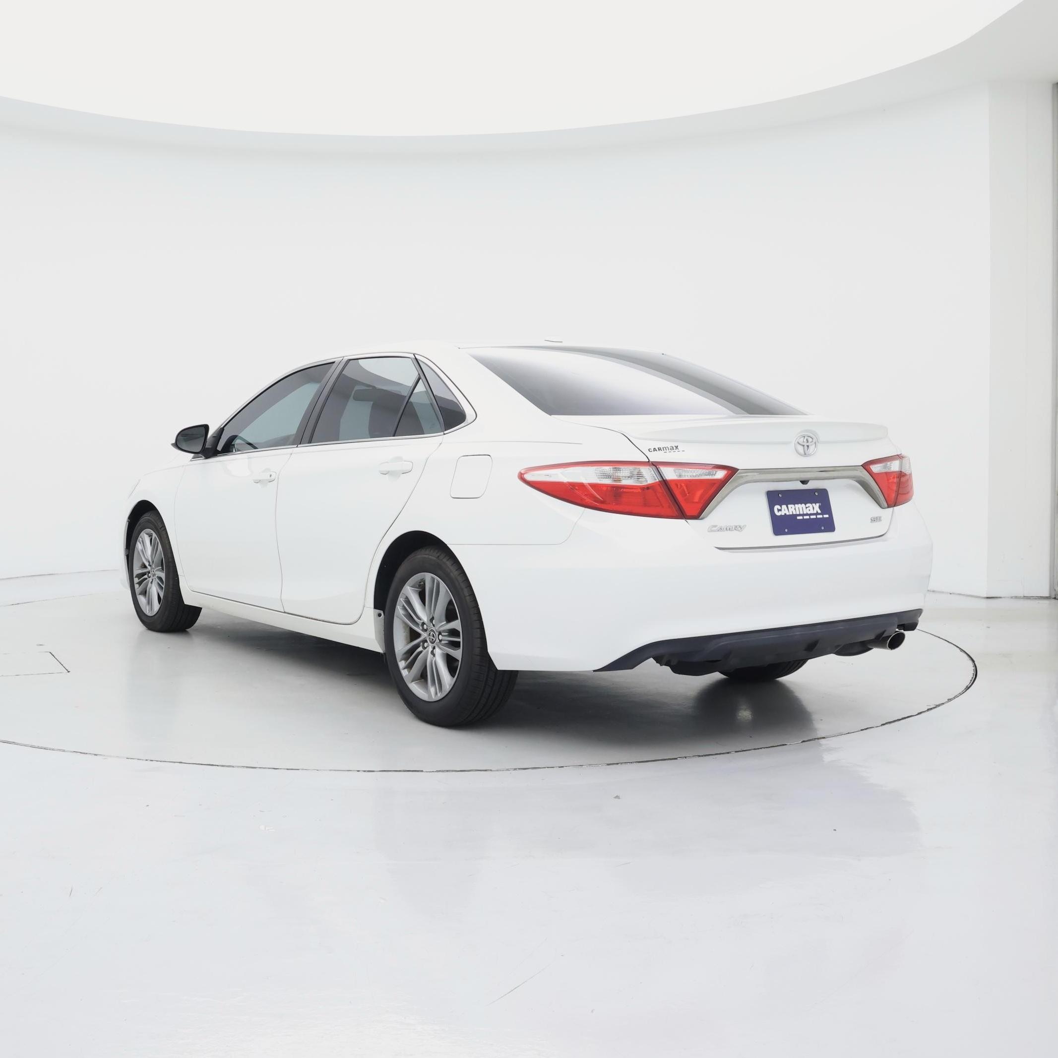 Thumbnail: 2015 Toyota Camry - 2