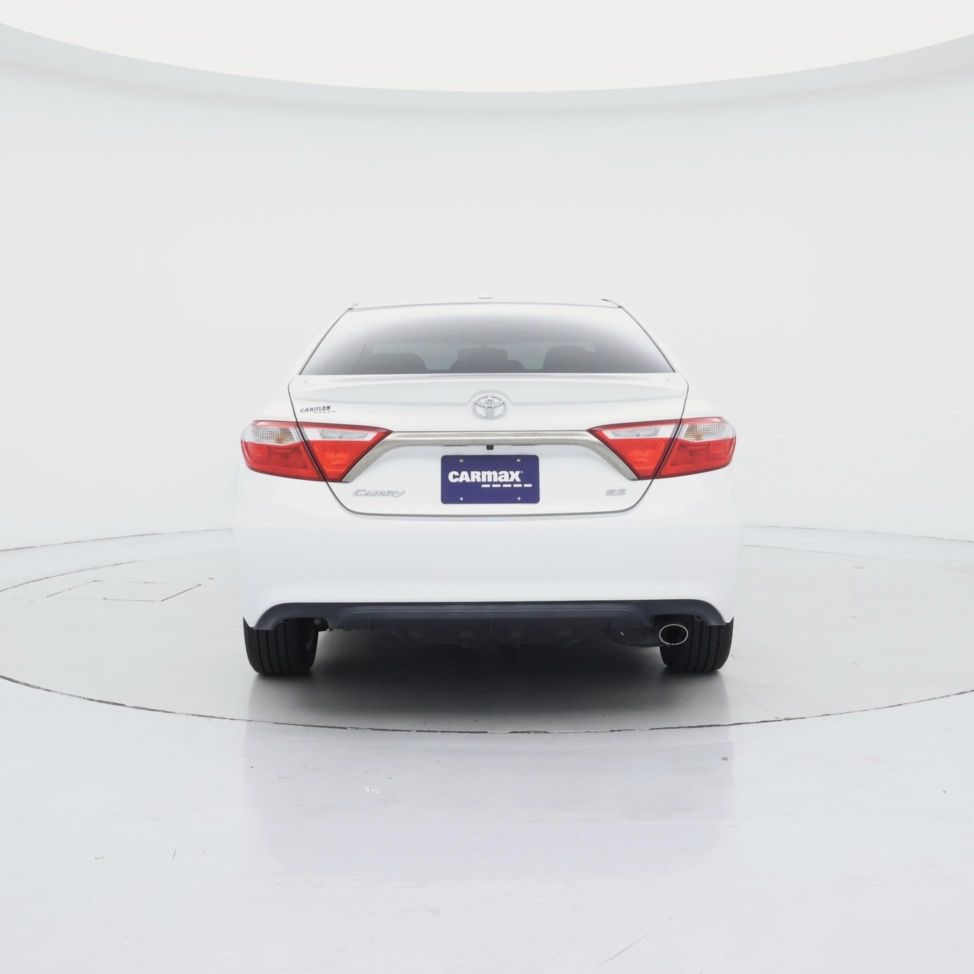 Thumbnail: 2015 Toyota Camry - 6