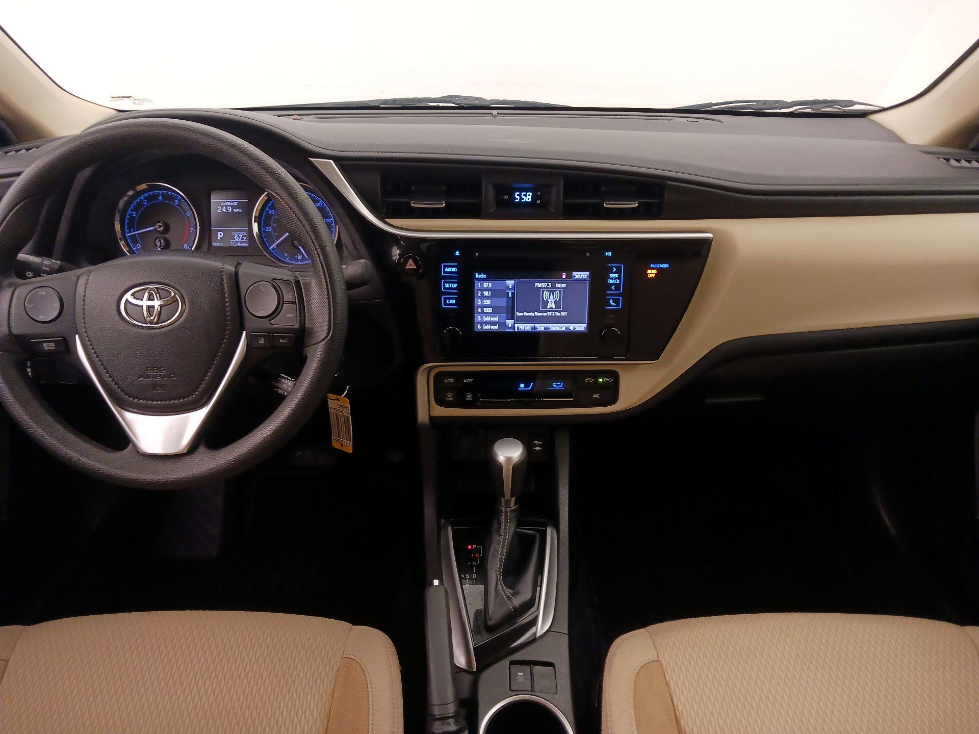 Thumbnail: 2018 Toyota Corolla - 9