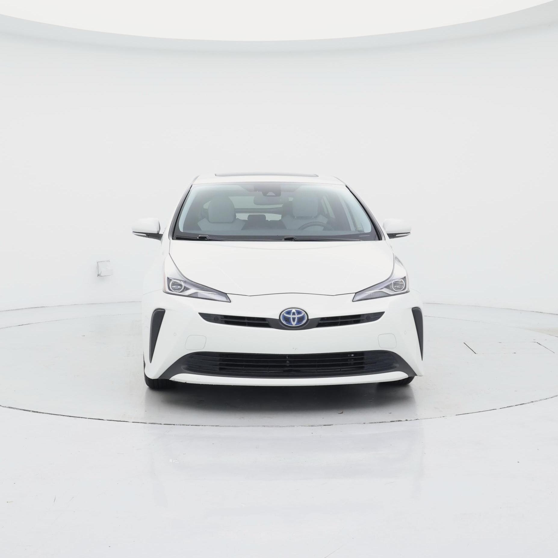 Thumbnail: 2020 Toyota Prius - 5
