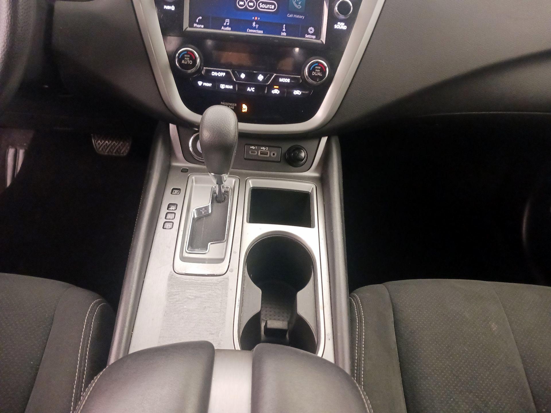 Thumbnail: 2020 Nissan Murano - 17