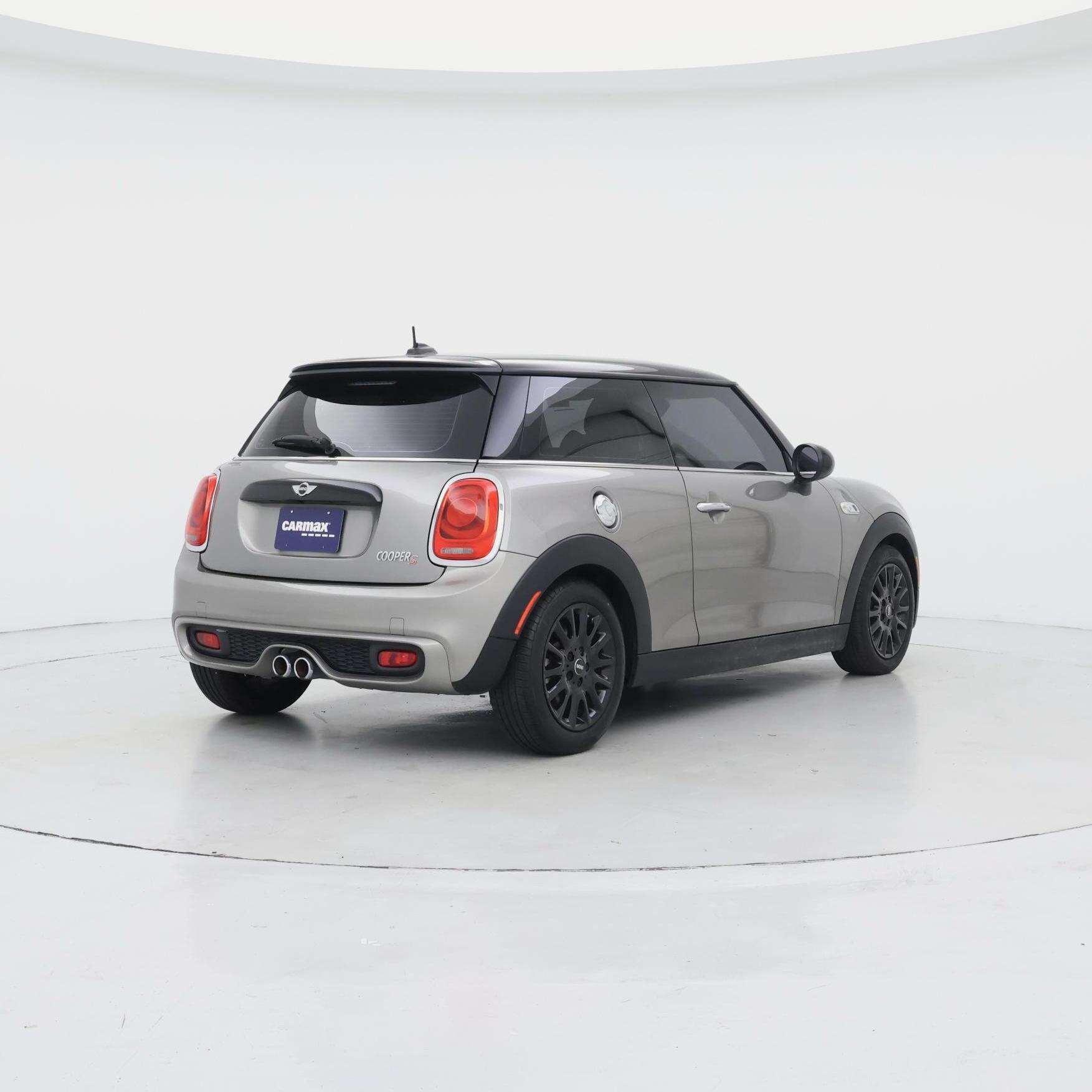Thumbnail: 2017 MINI Cooper Hardtop - 8