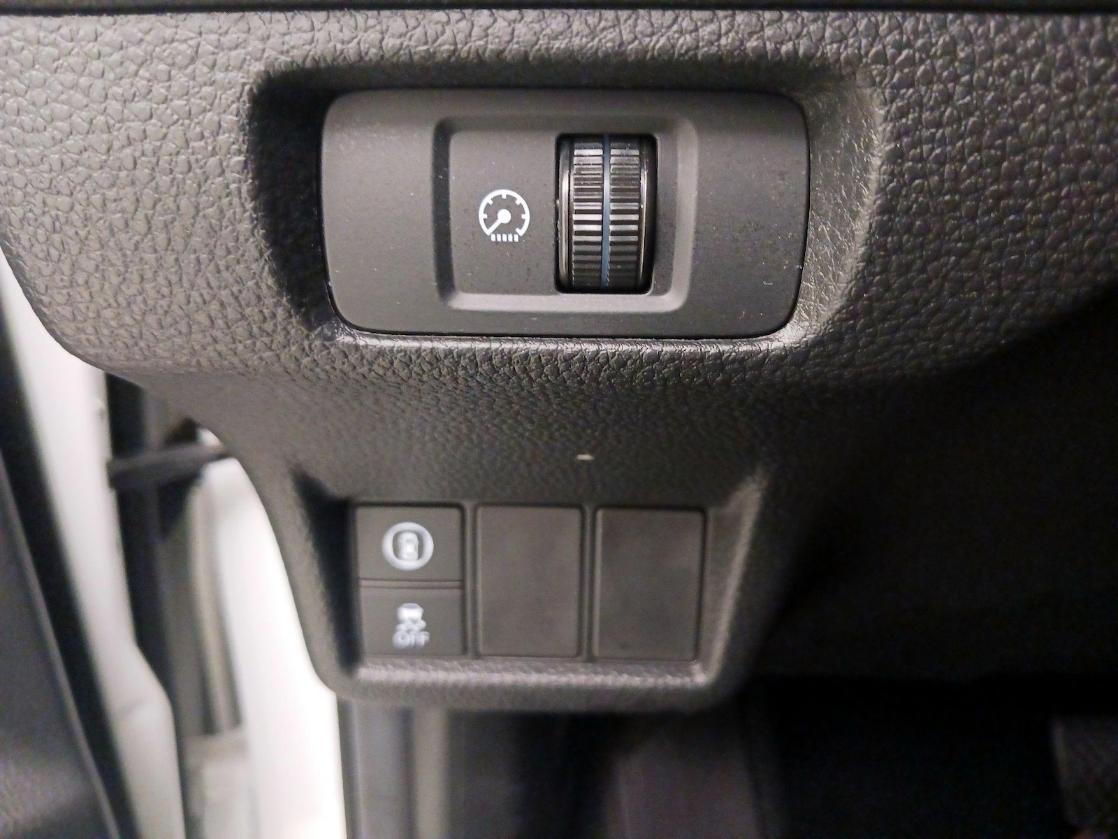 2024 Honda Civic Hatchback LX - Photo 14