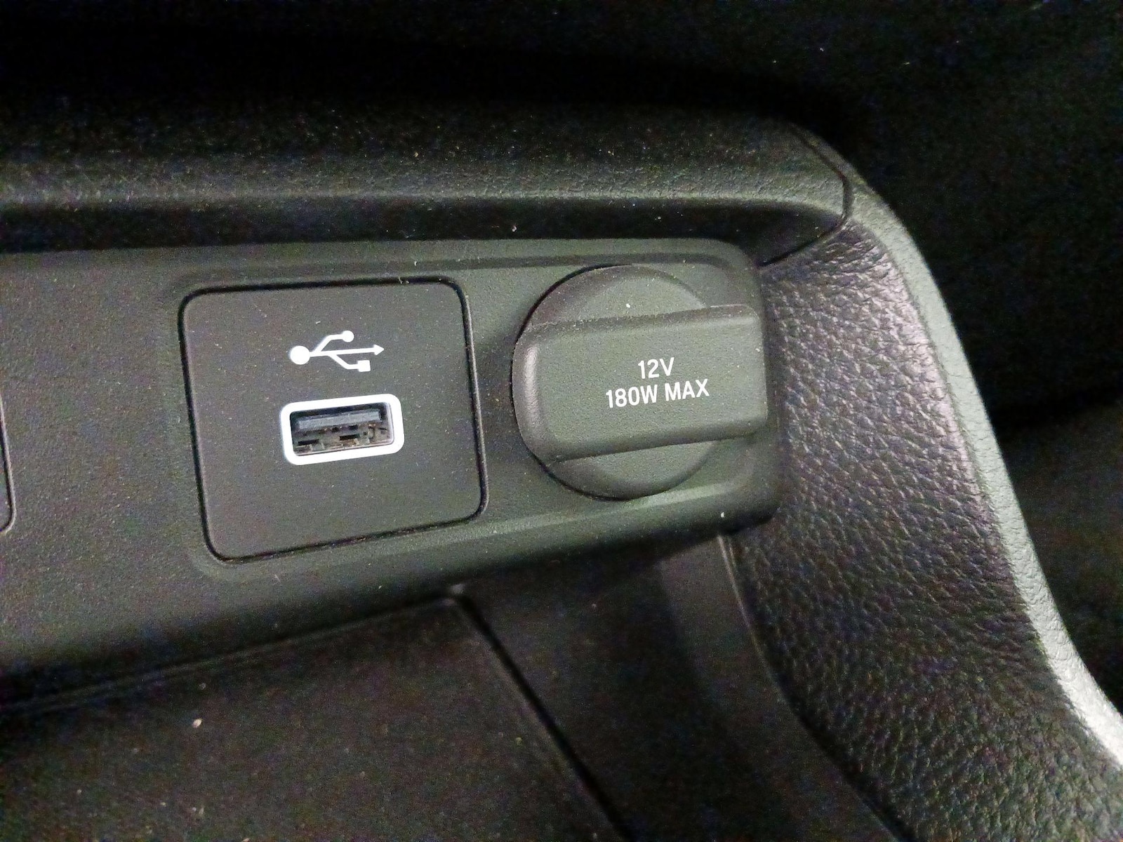 2024 Honda Civic Hatchback LX - Photo 19