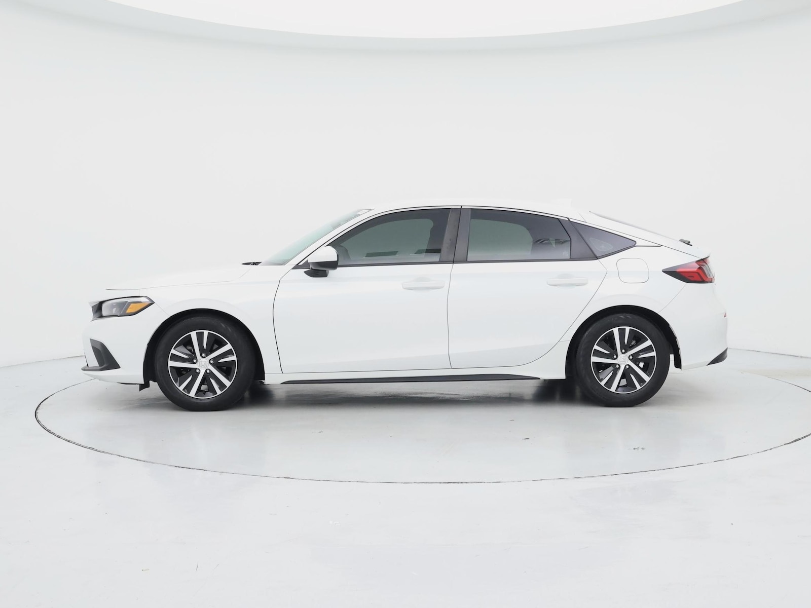 2024 Honda Civic Hatchback LX - Photo 4