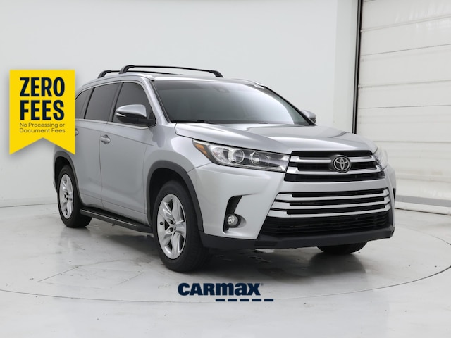 Silver 2018 Toyota Highlander SUV / Crossover Front-Wheel Drive Automatic