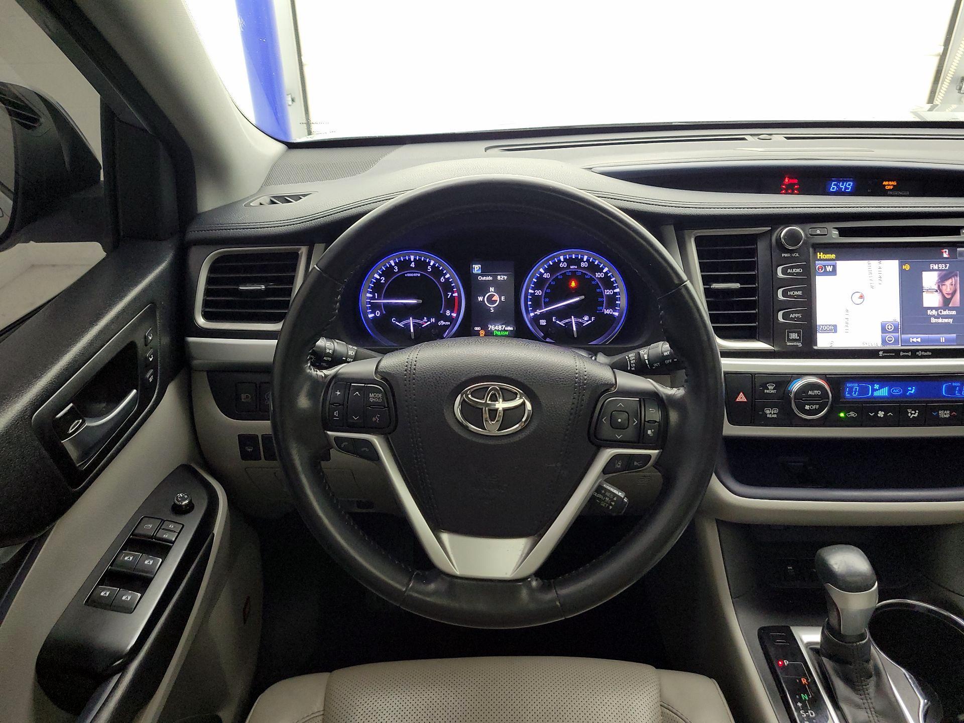 Thumbnail: 2018 Toyota Highlander - 10