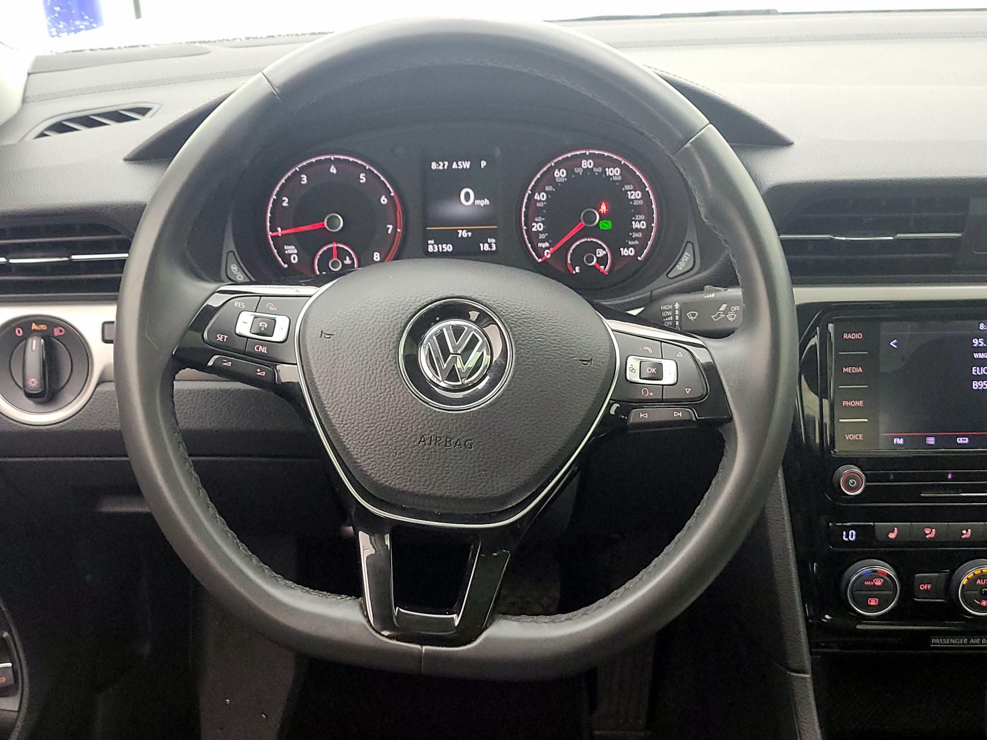 Thumbnail: 2022 Volkswagen Passat - 10