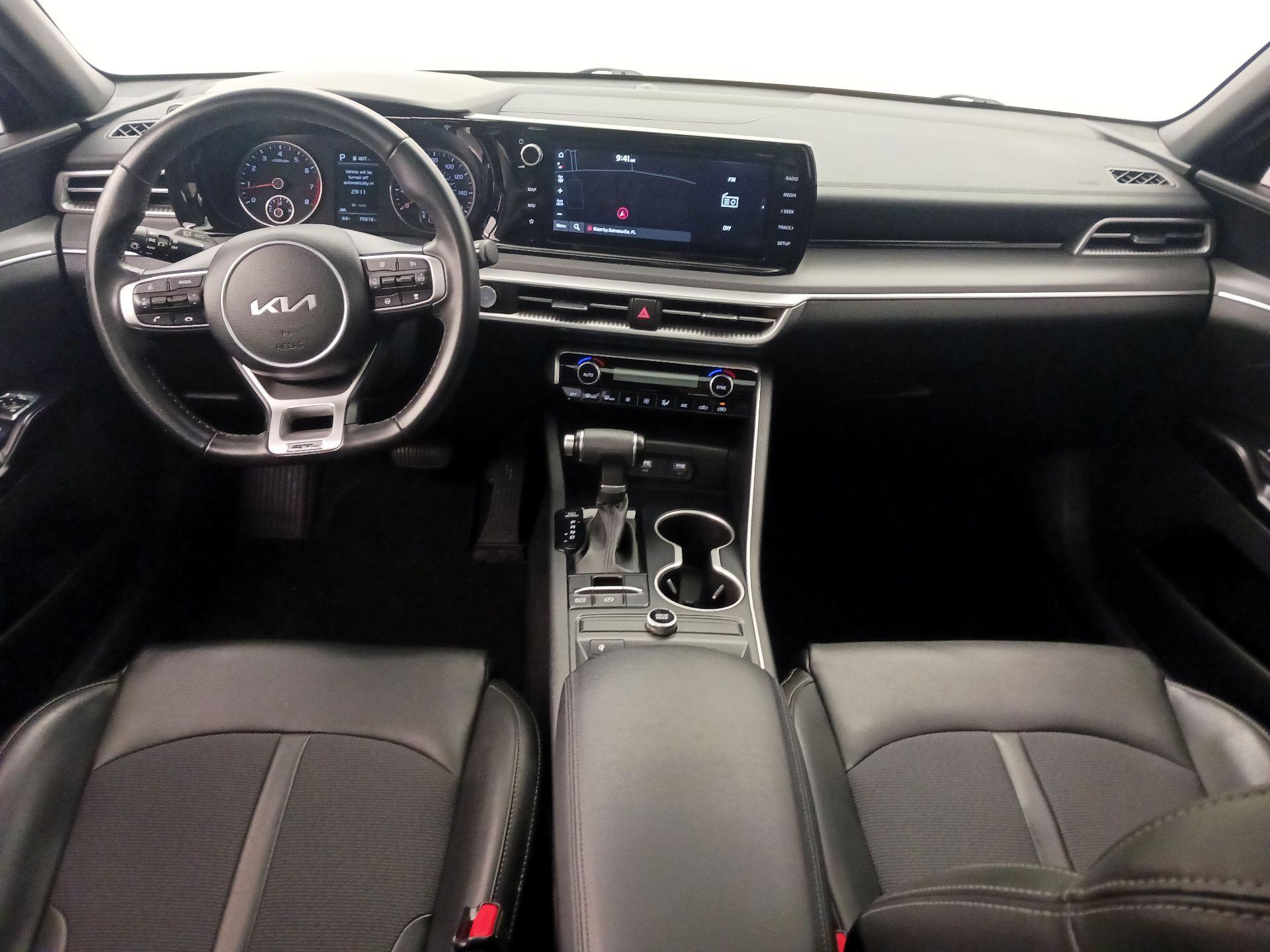 Thumbnail: 2023 Kia K5 - 9