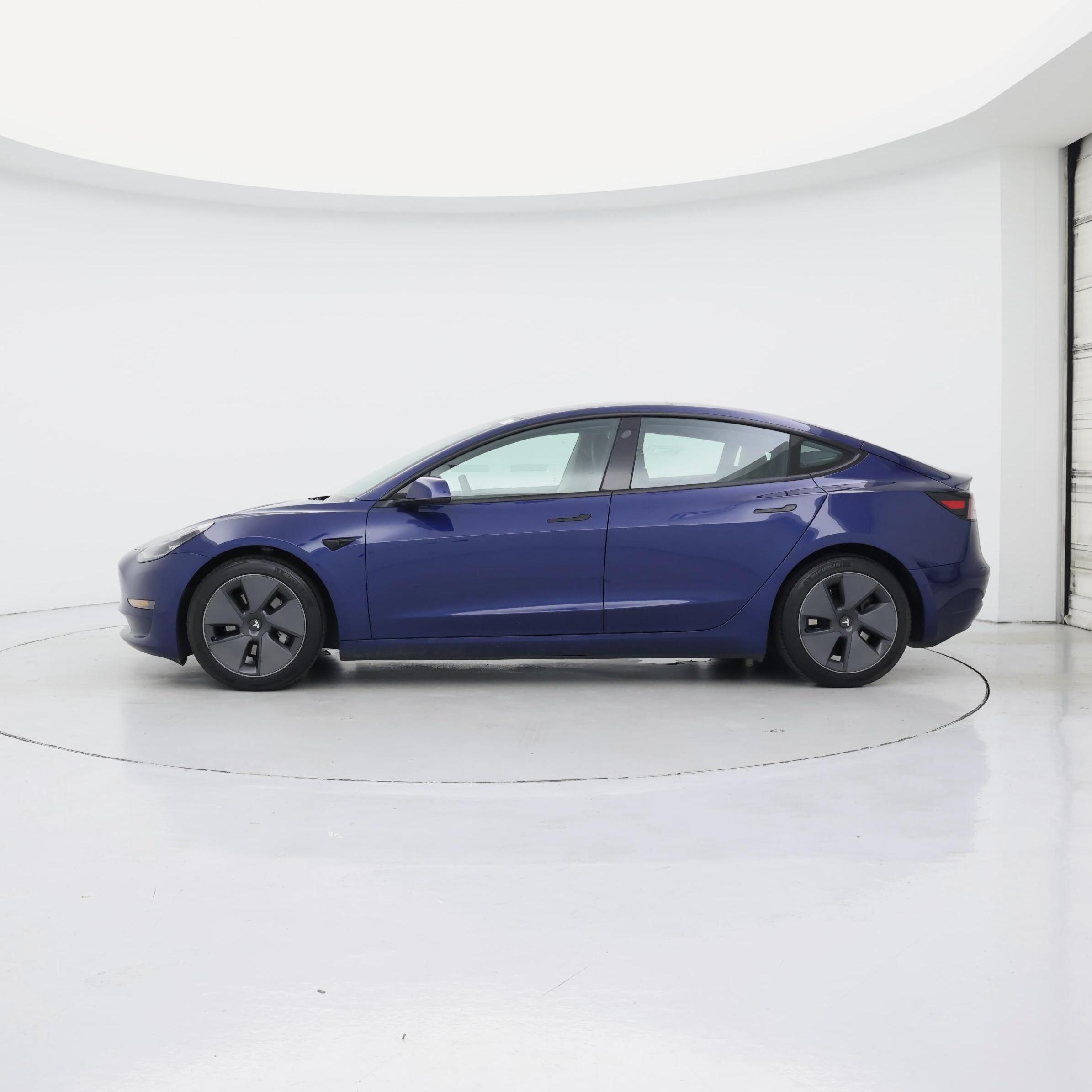 Thumbnail: 2021 Tesla Model 3 - 3