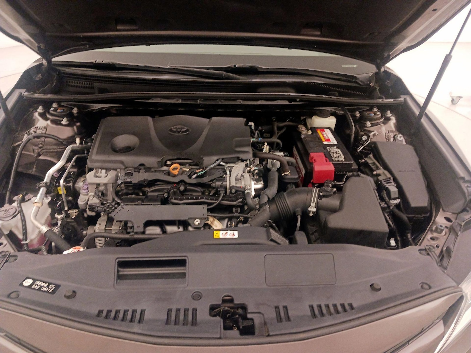 2019 Toyota Camry LE - Photo 22