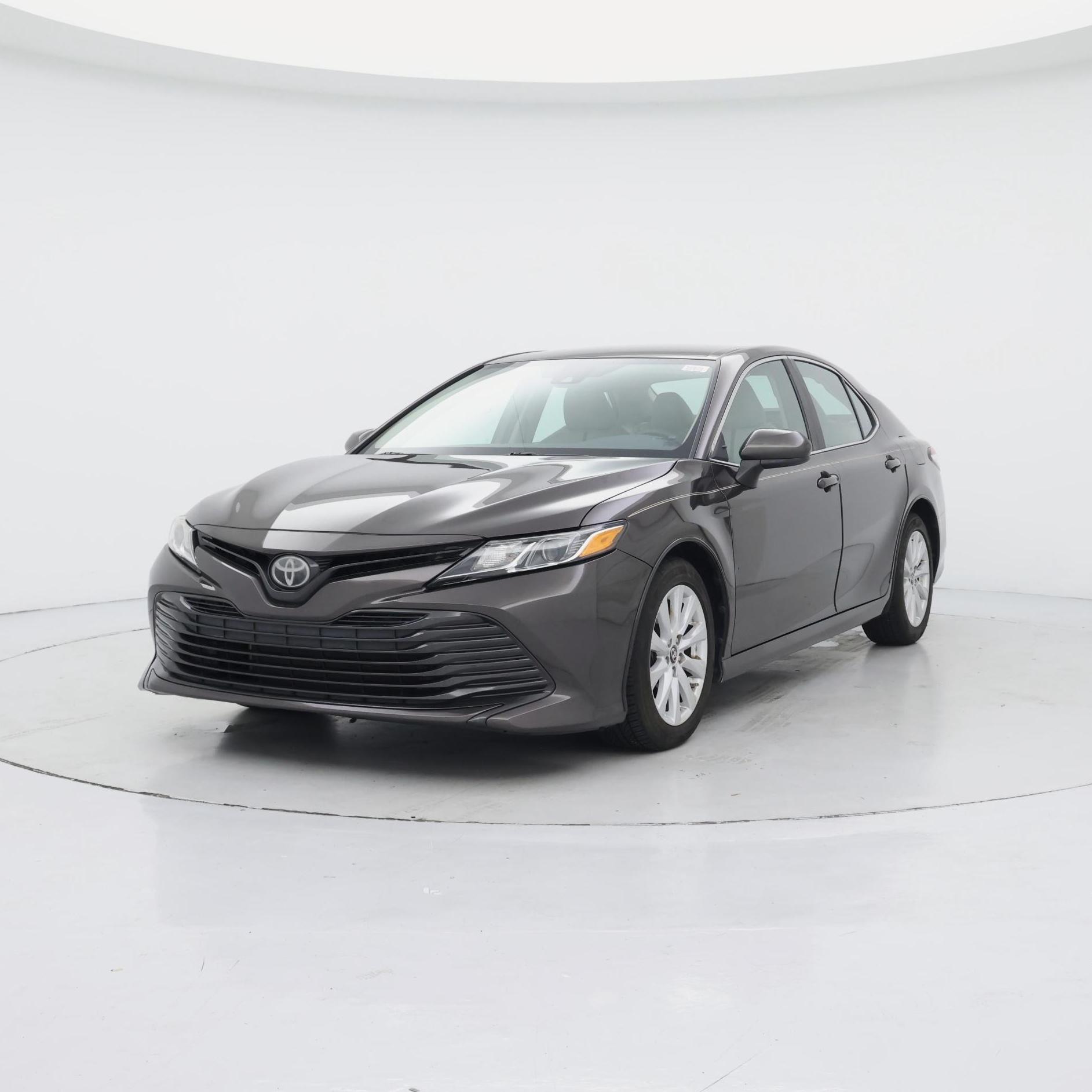 Thumbnail: 2019 Toyota Camry - 4