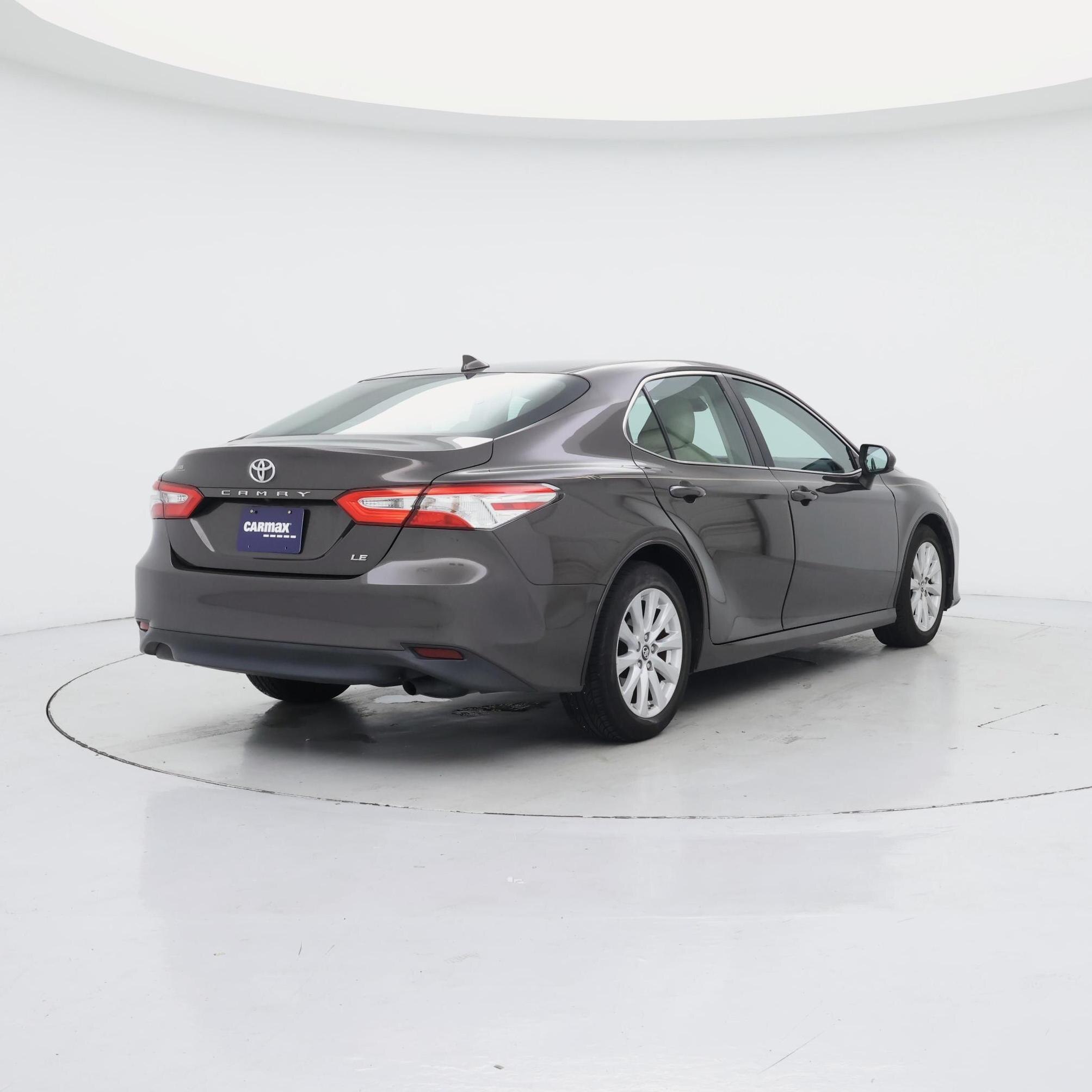 Thumbnail: 2019 Toyota Camry - 8