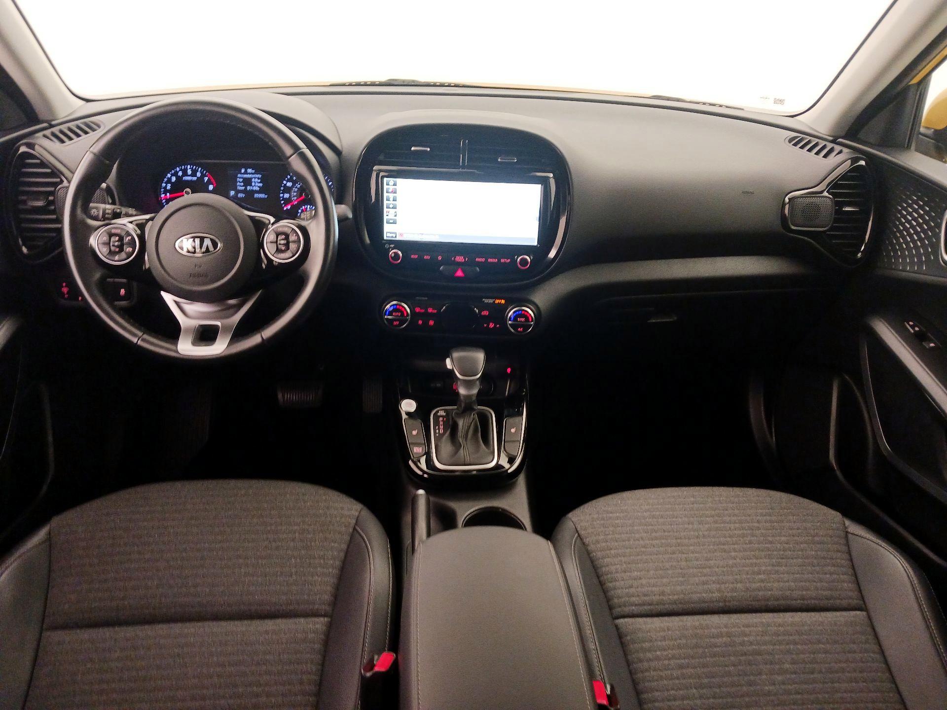 Thumbnail: 2020 Kia Soul - 9
