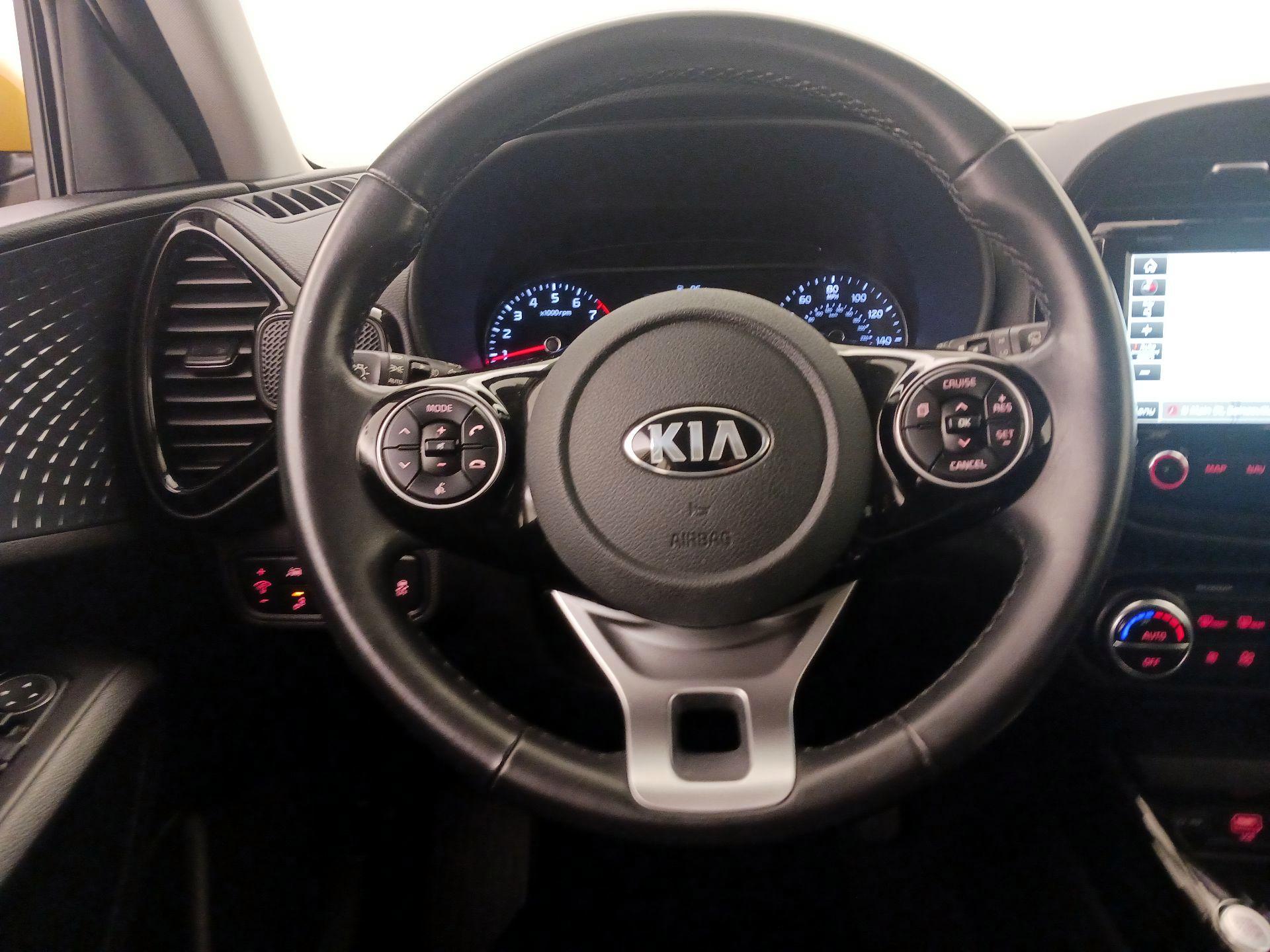 Thumbnail: 2020 Kia Soul - 10