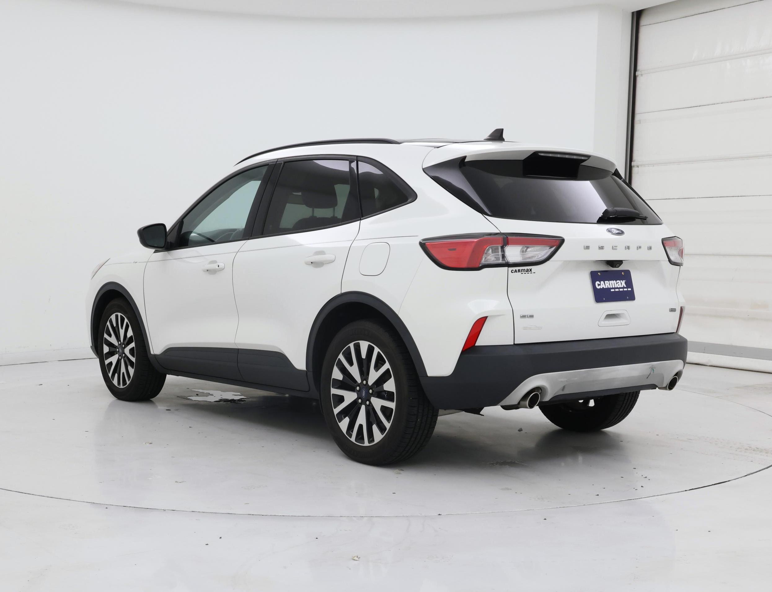 Thumbnail: 2020 Ford Escape - 2