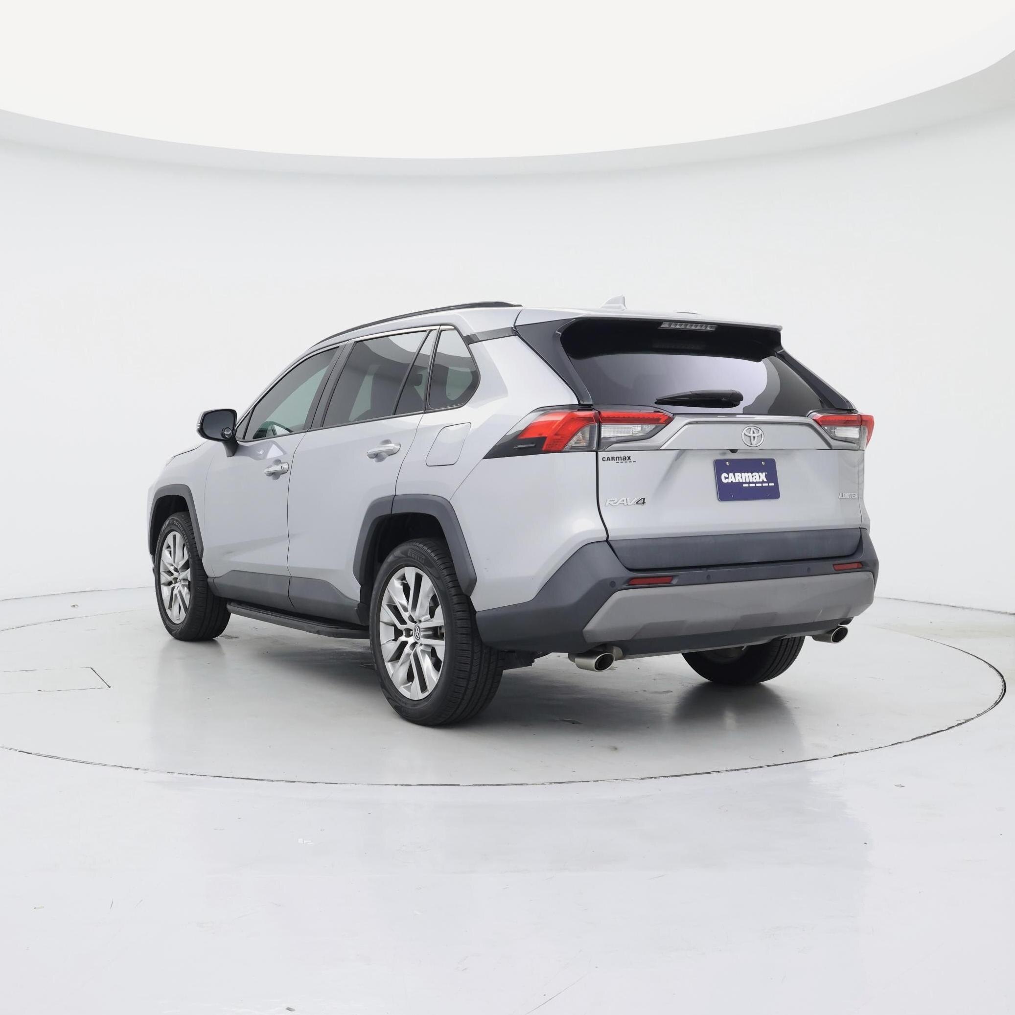 Thumbnail: 2020 Toyota RAV4 - 2