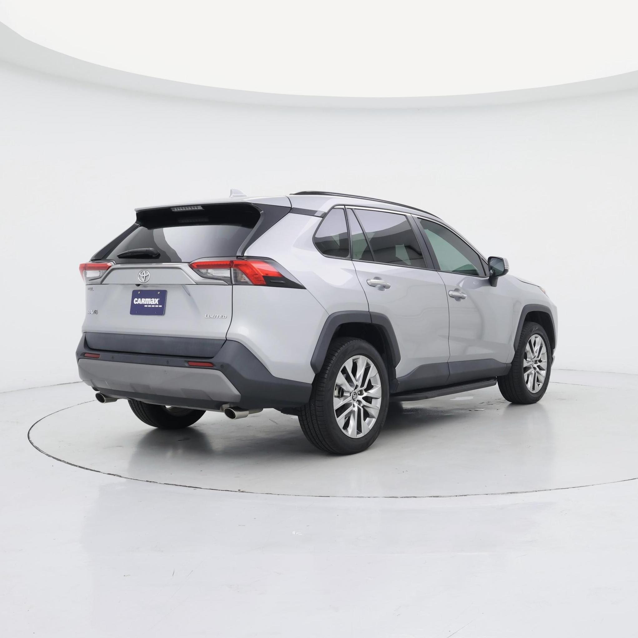 Thumbnail: 2020 Toyota RAV4 - 8