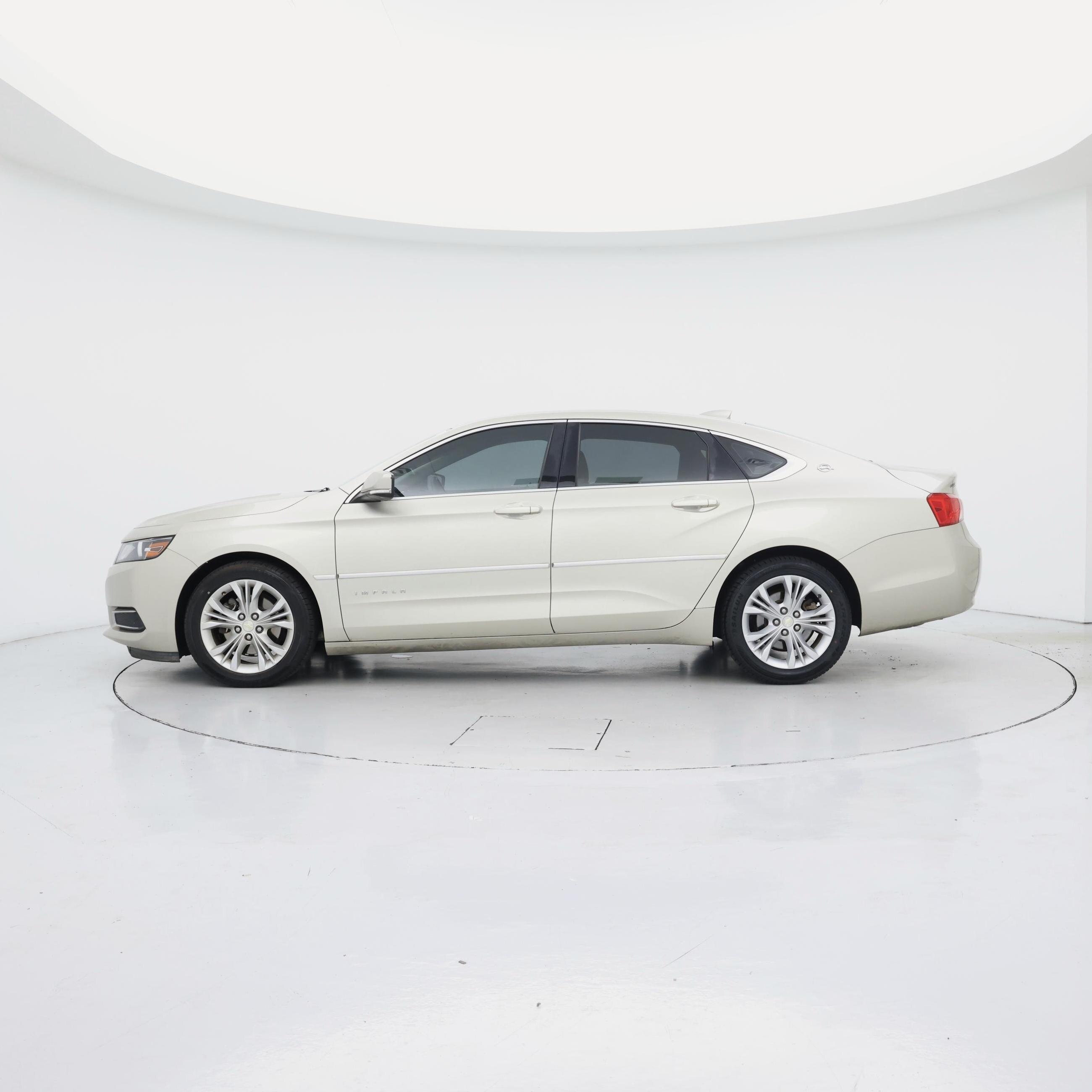 Thumbnail: 2015 Chevrolet Impala - 3