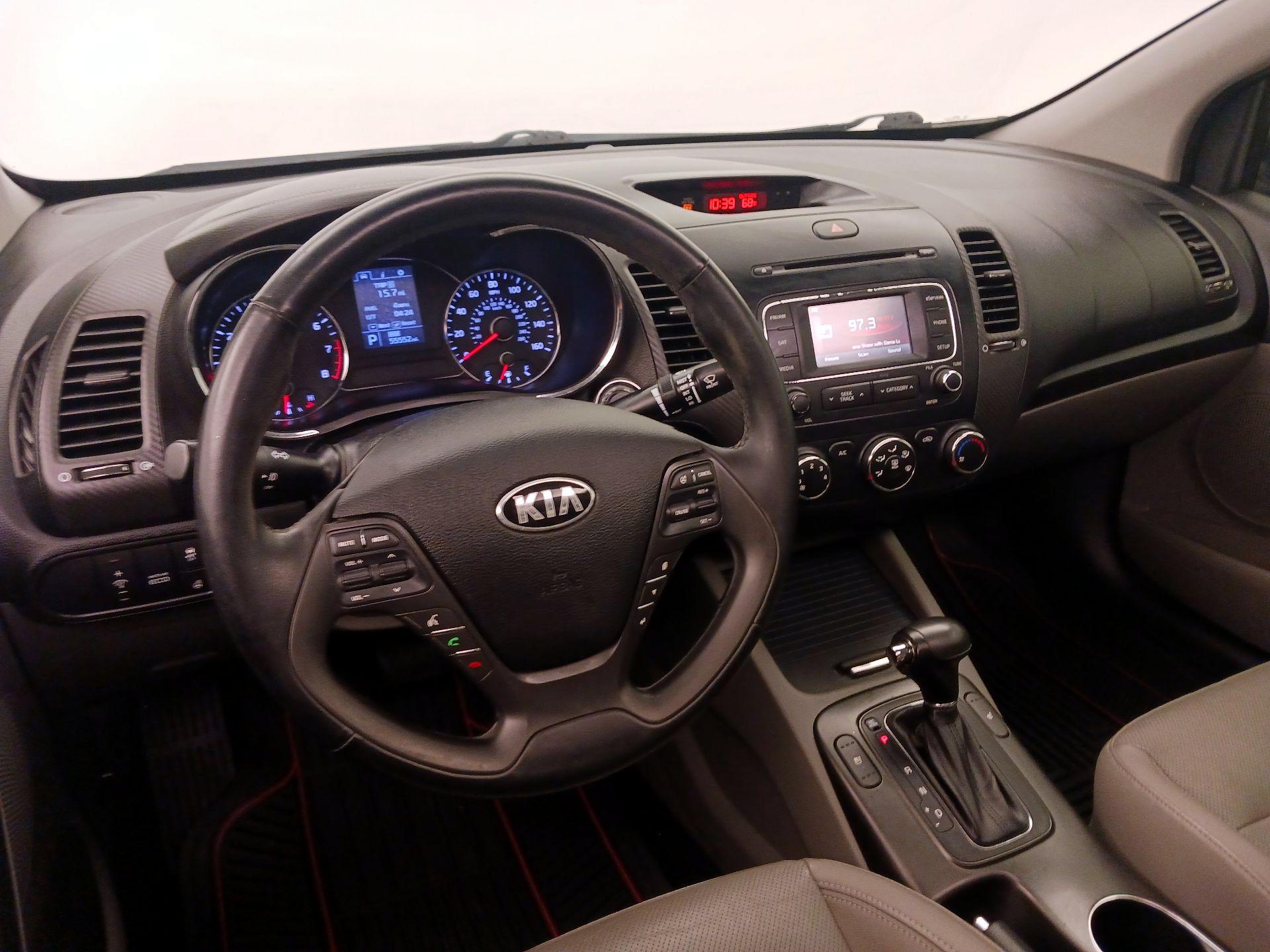 Thumbnail: 2014 Kia Forte - 9