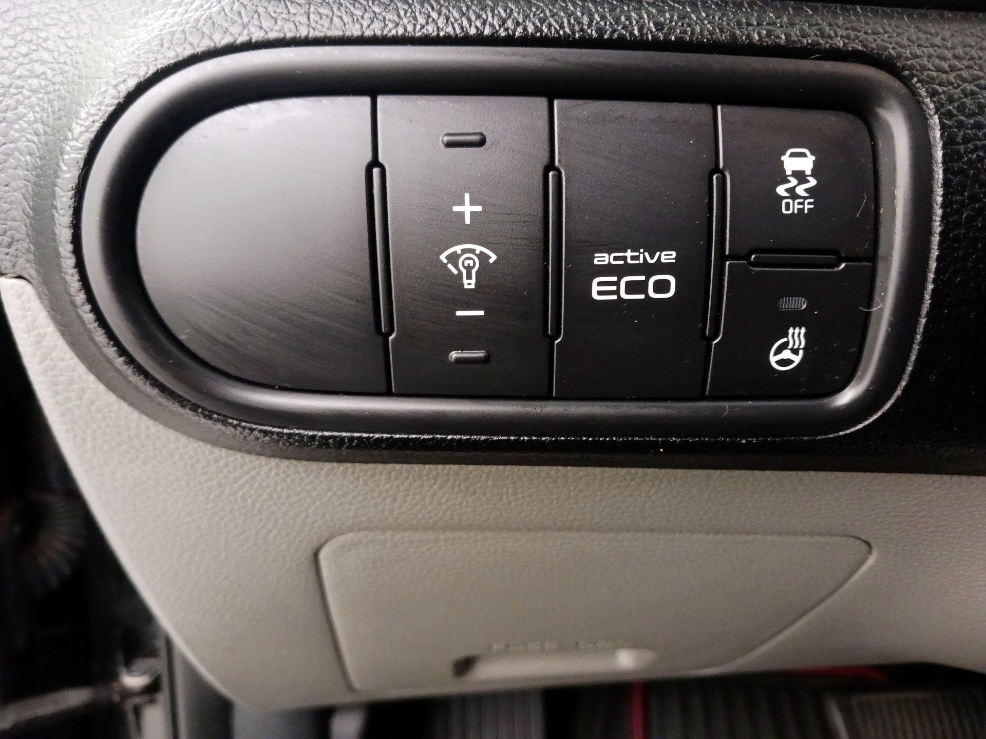 Thumbnail: 2014 Kia Forte - 13
