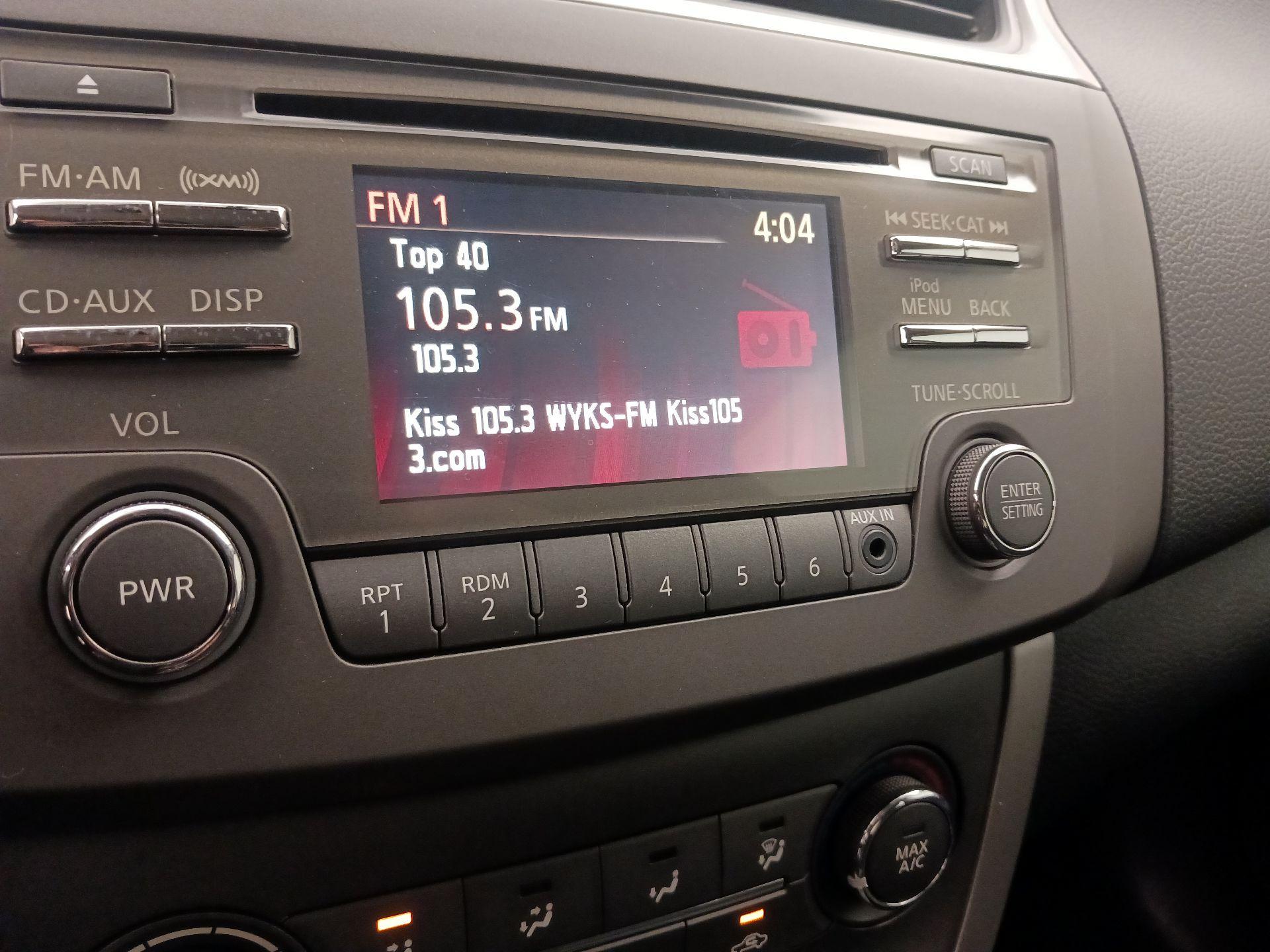Thumbnail: 2014 Nissan Sentra - 14