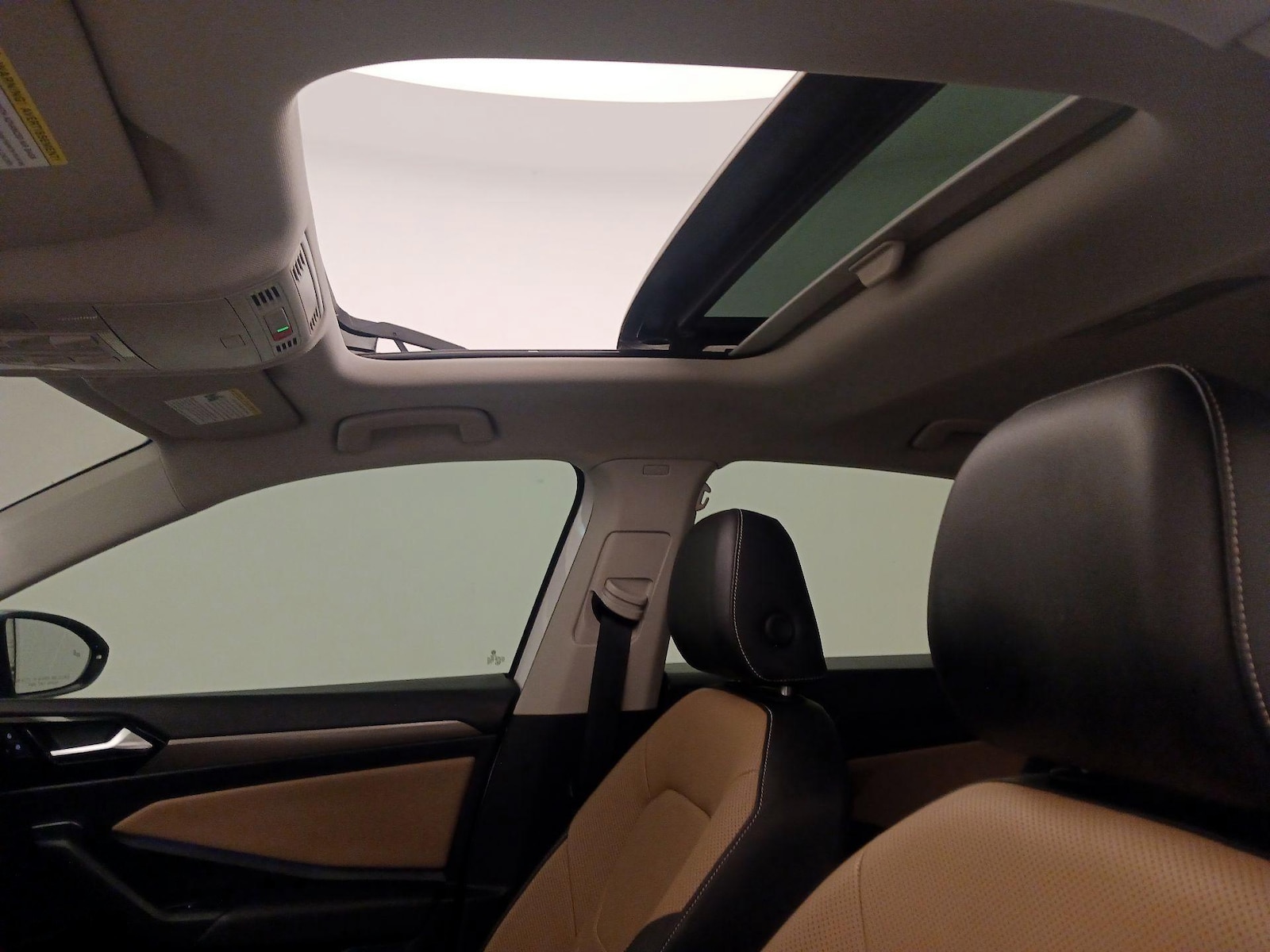 2021 Volkswagen Jetta SEL Premium - Photo 20